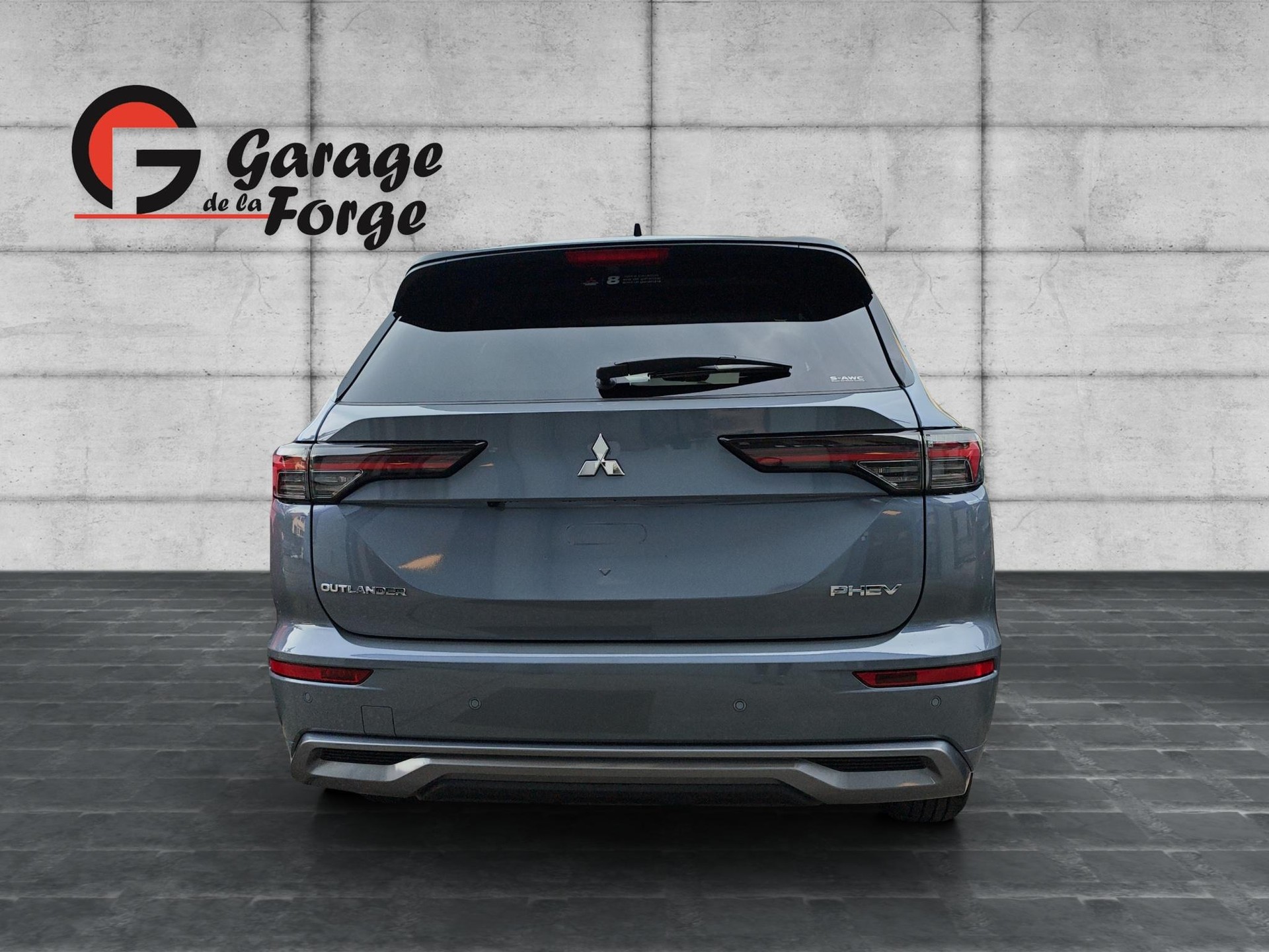 MITSUBISHI Outlander 2.4 PHEV Instyle 4x4-image-7