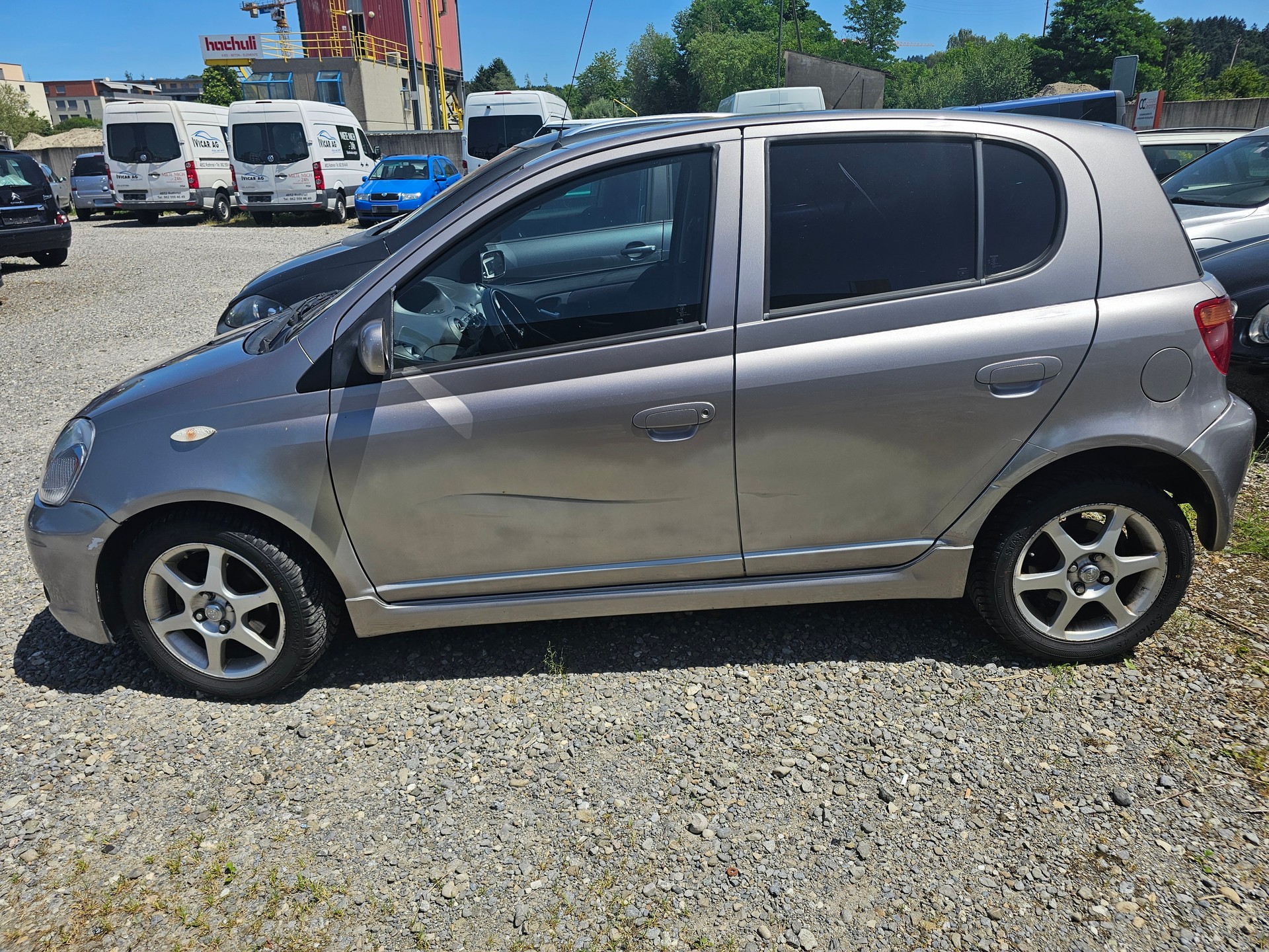 TOYOTA Yaris 1.5 TS-image-5