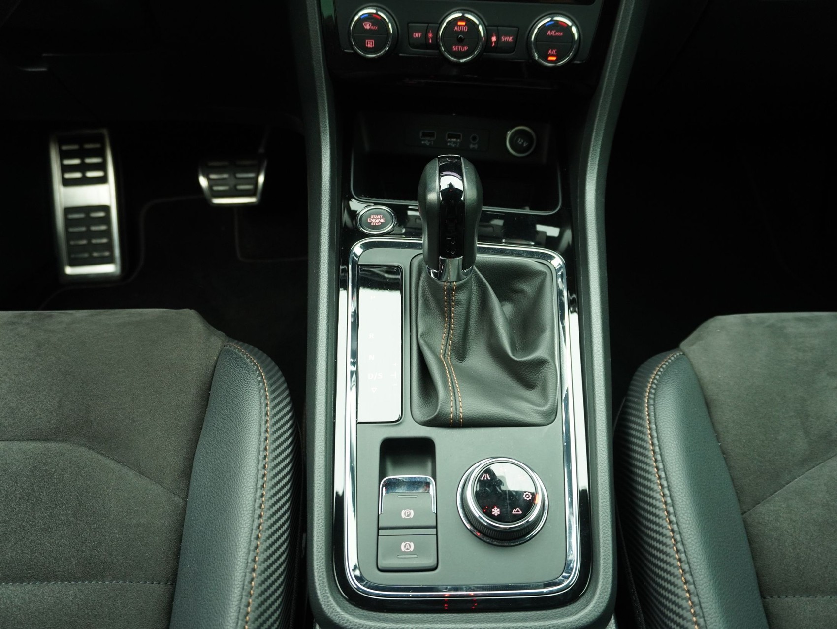 CUPRA Ateca 2.0 TSI DSG 4Drive-image-14