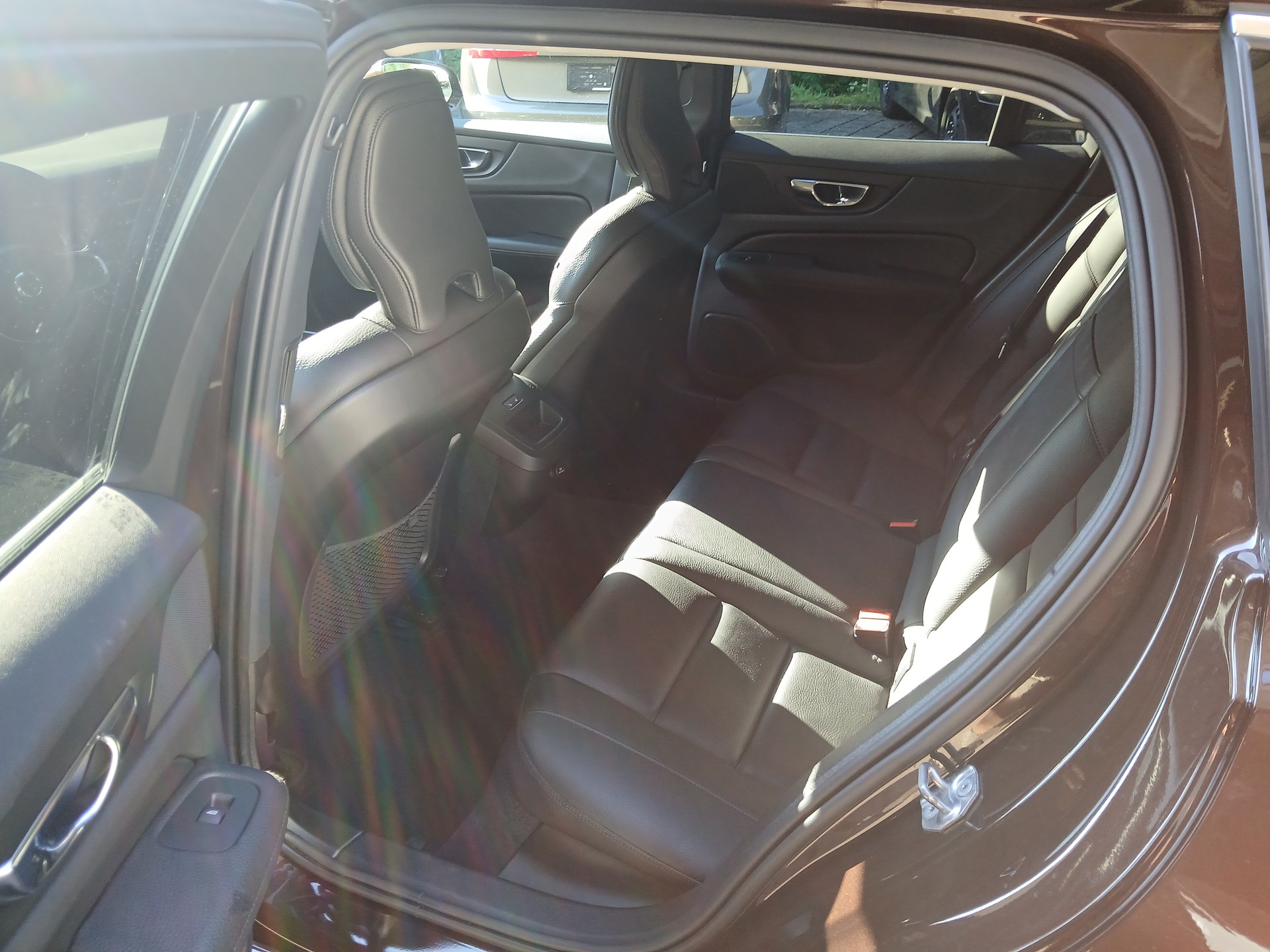VOLVO V60 D4 AWD Inscription Geartronic-image-9