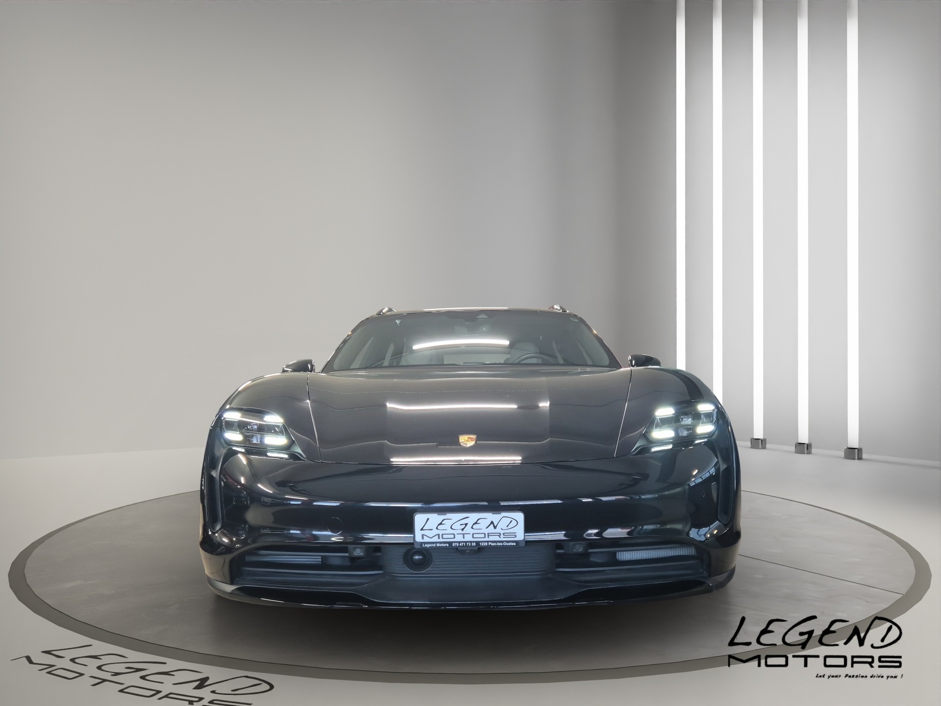 PORSCHE Taycan 4 Cross Turismo LEASING à partir de CHF 565.-/mois-image-1