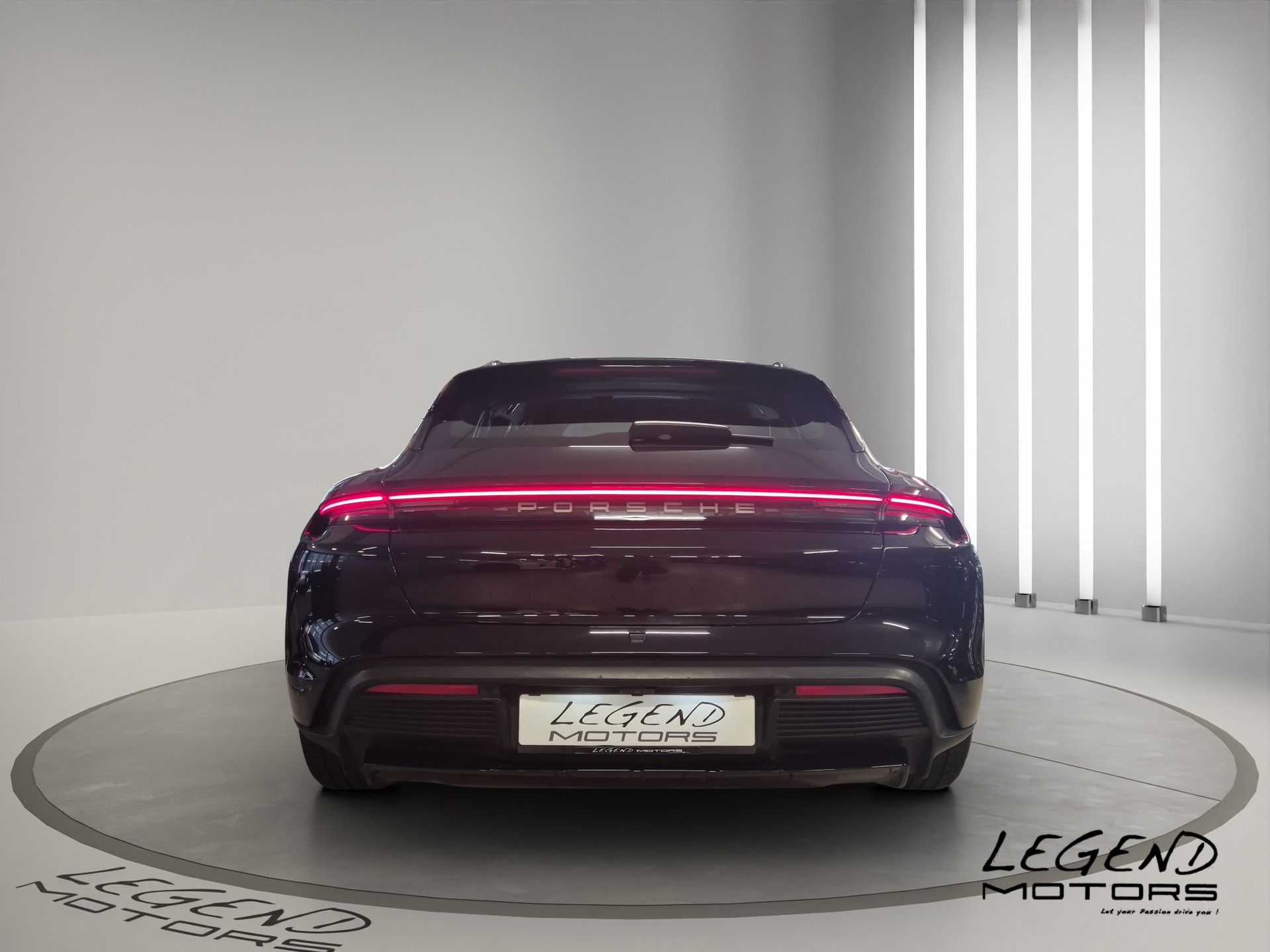 PORSCHE Taycan 4 Cross Turismo LEASING à partir de CHF 565.-/mois-image-4