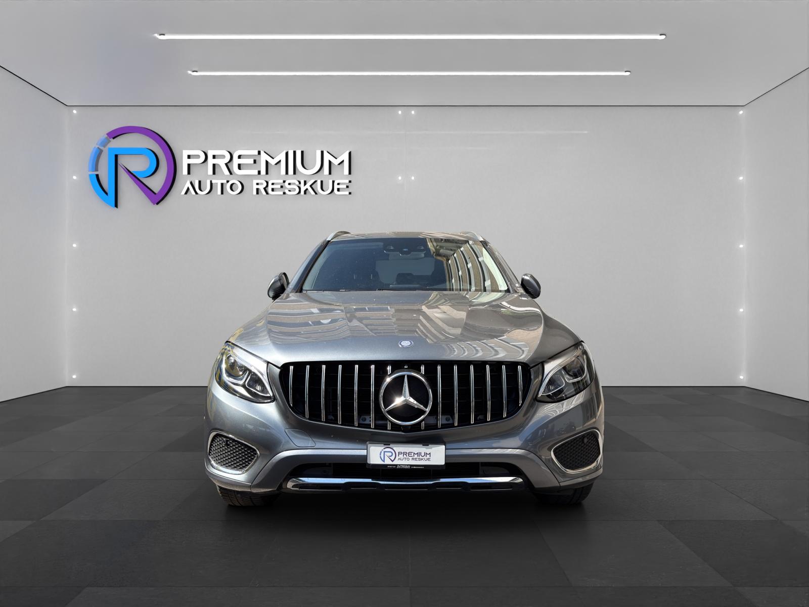 MERCEDES-BENZ GLC 250 AMG Line 4Matic 9G-Tronic-image-1