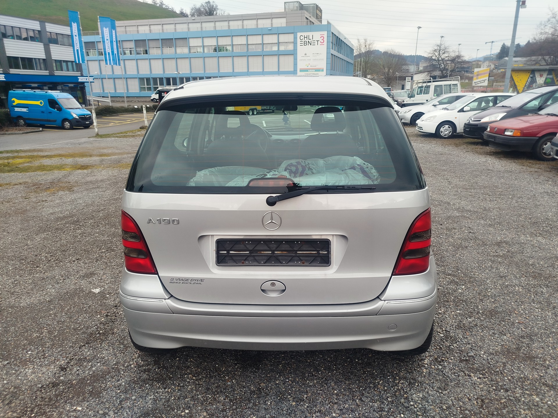 MERCEDES-BENZ A 190 Avantgarde-image-4
