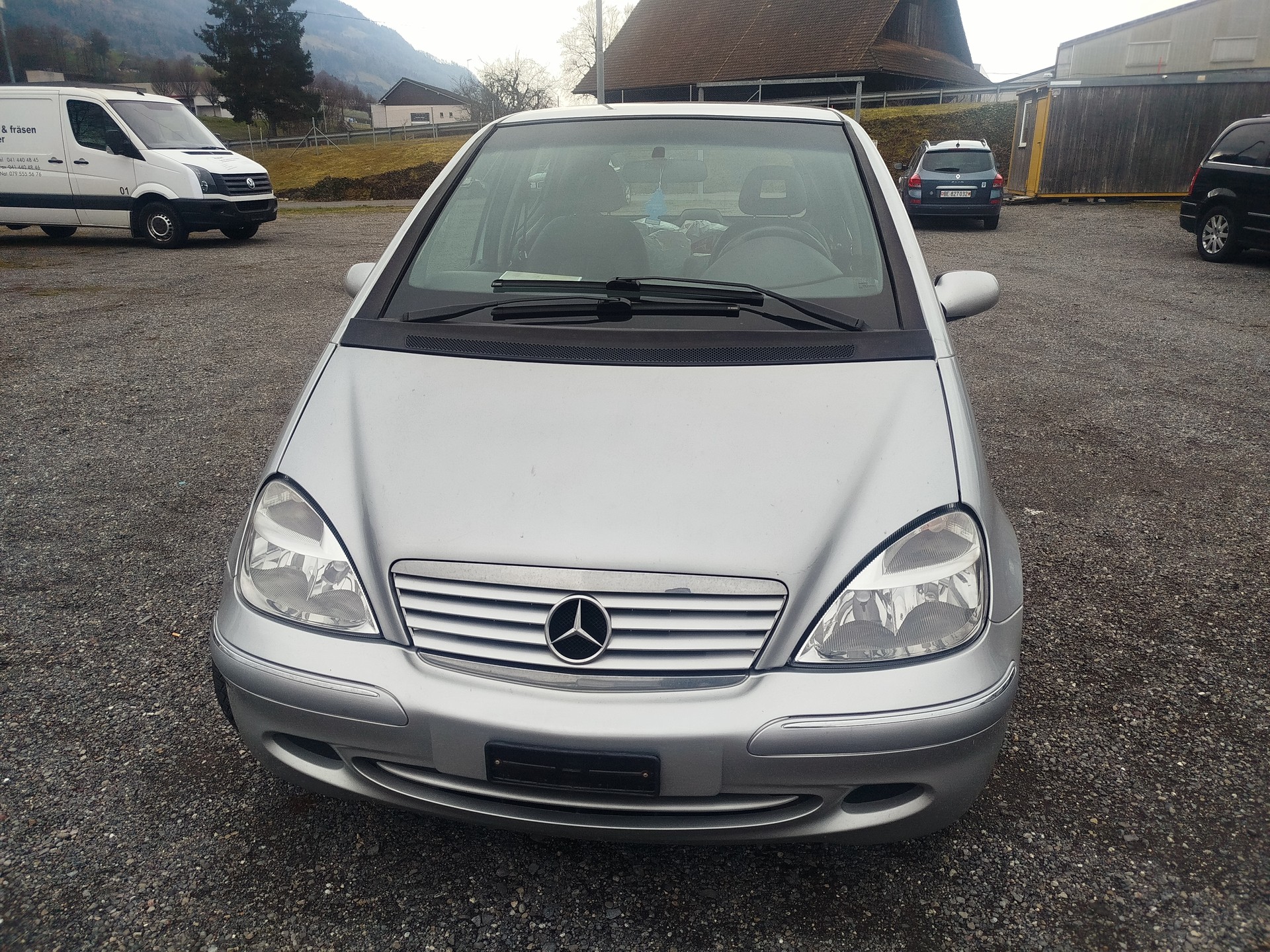 MERCEDES-BENZ A 190 Avantgarde-image-0