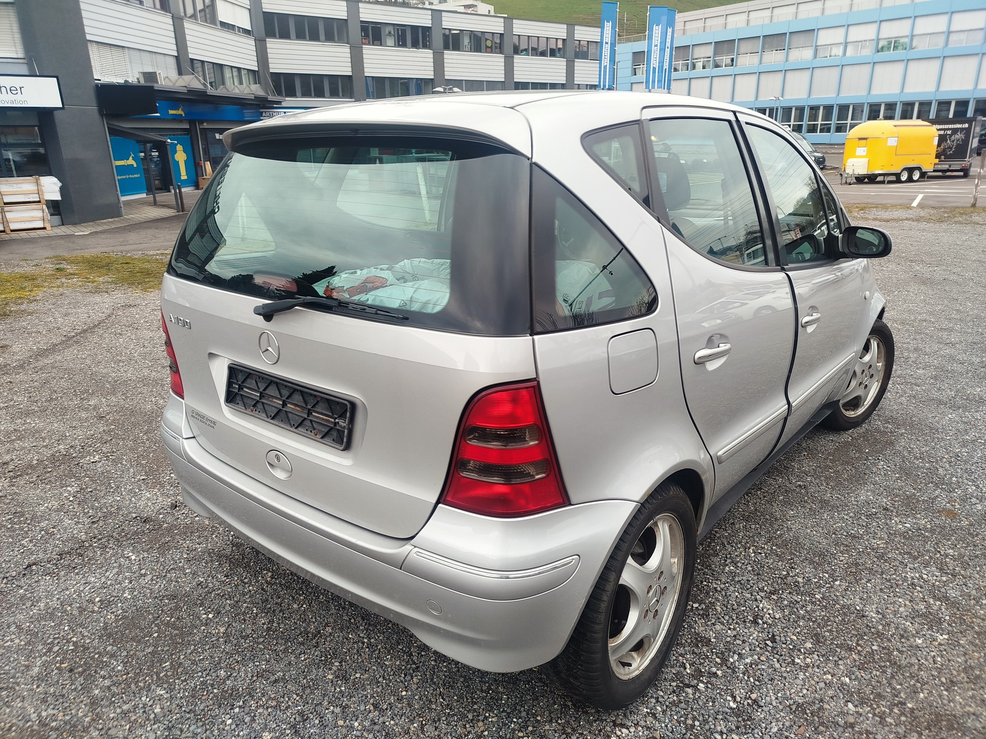 MERCEDES-BENZ A 190 Avantgarde-image-5
