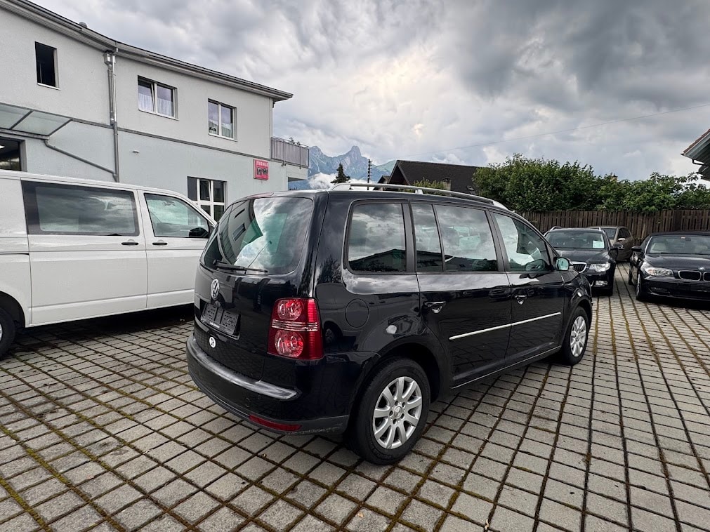 VW Touran 1.9 TDI Trendline — slika 5