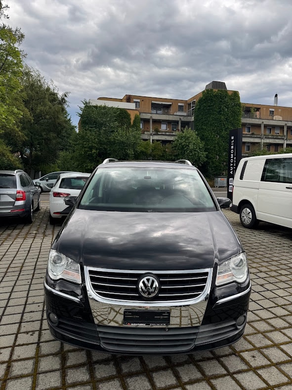 VW Touran 1.9 TDI Trendline — slika 2
