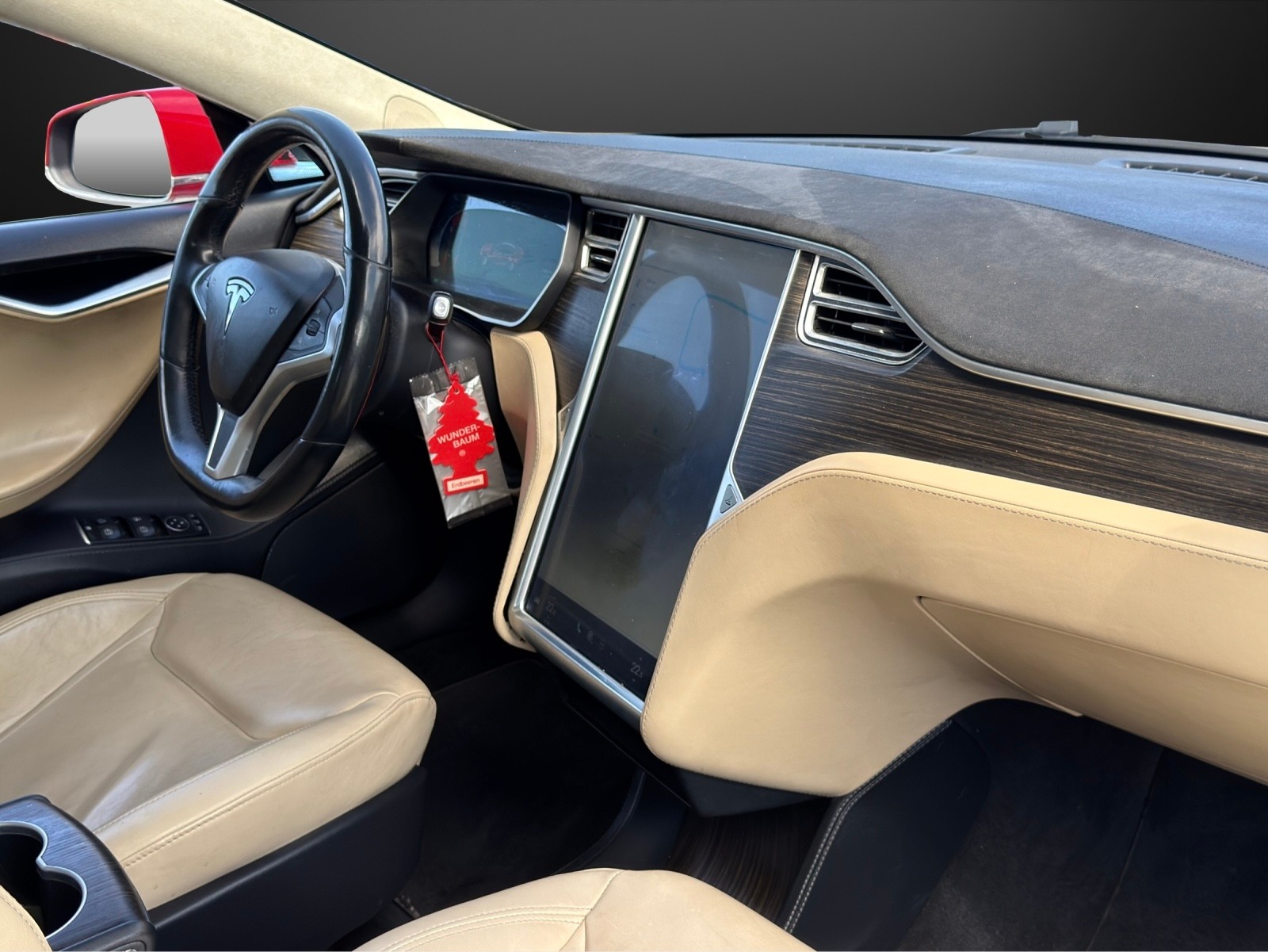TESLA Model S 85 D 4x4 Performance mit 772 PS-image-9