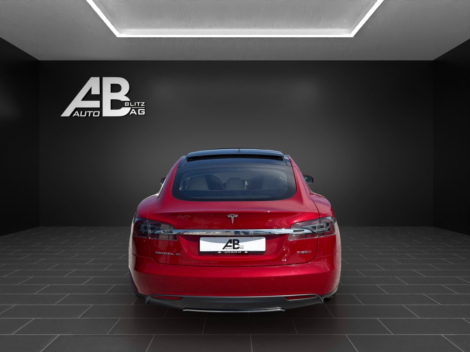 TESLA Model S 85 D 4x4 Performance mit 772 PS-image-3