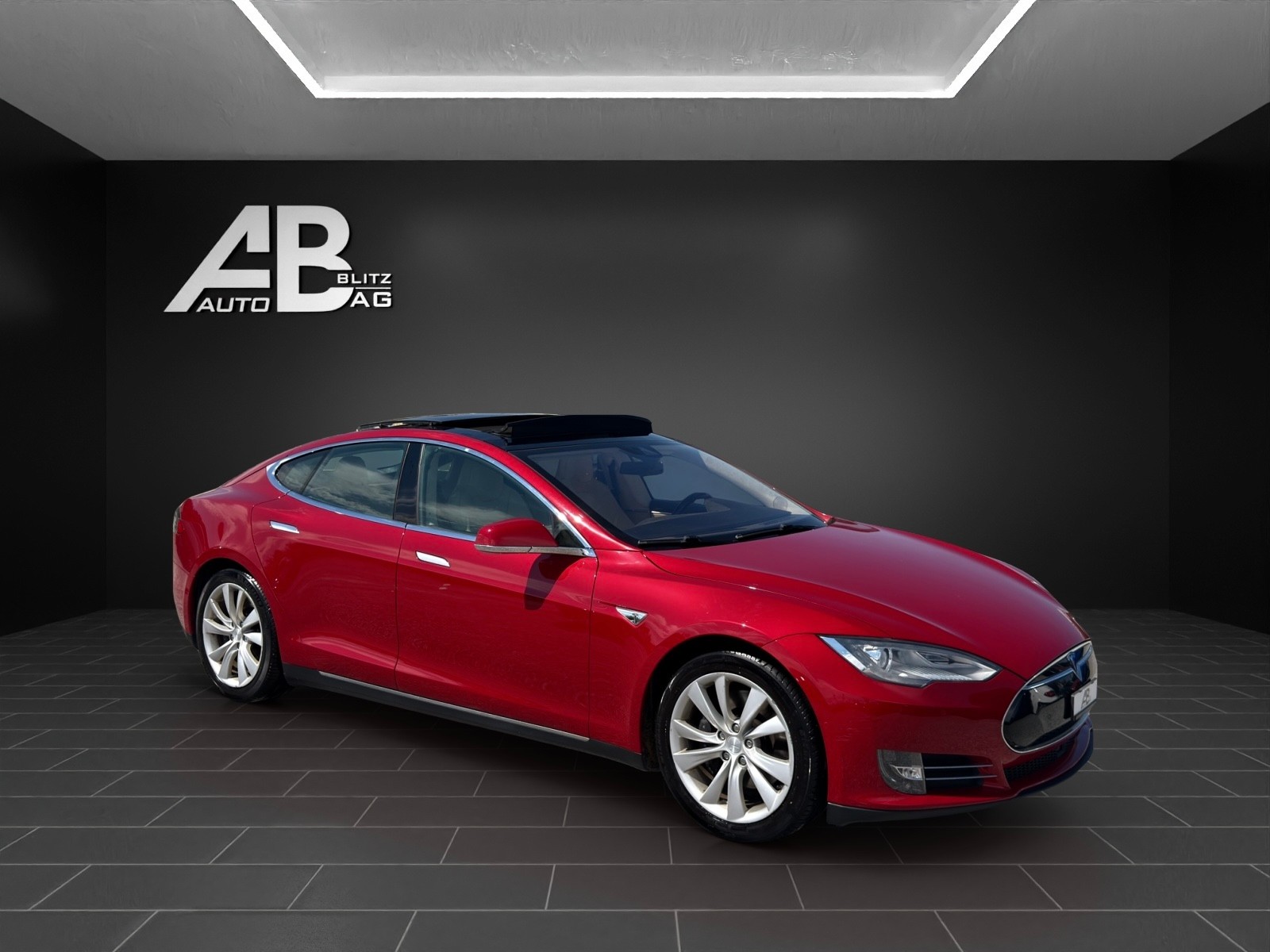 TESLA Model S 85 D 4x4 Performance mit 772 PS-image-5