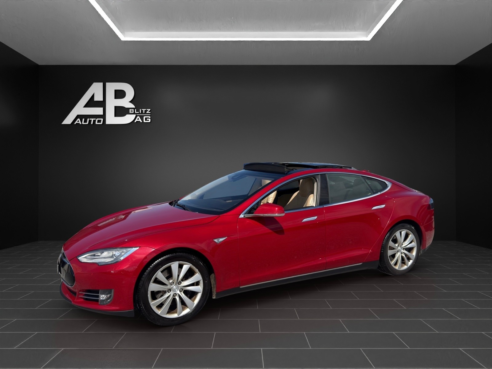 TESLA Model S 85 D 4x4 Performance mit 772 PS-image-1