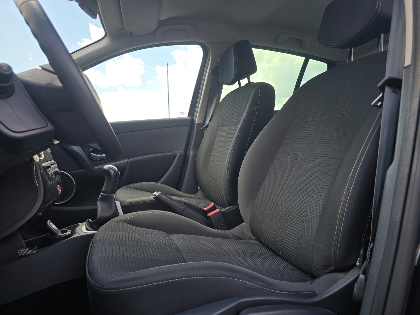 RENAULT Clio 1.5 dCi Night&Day-image-5