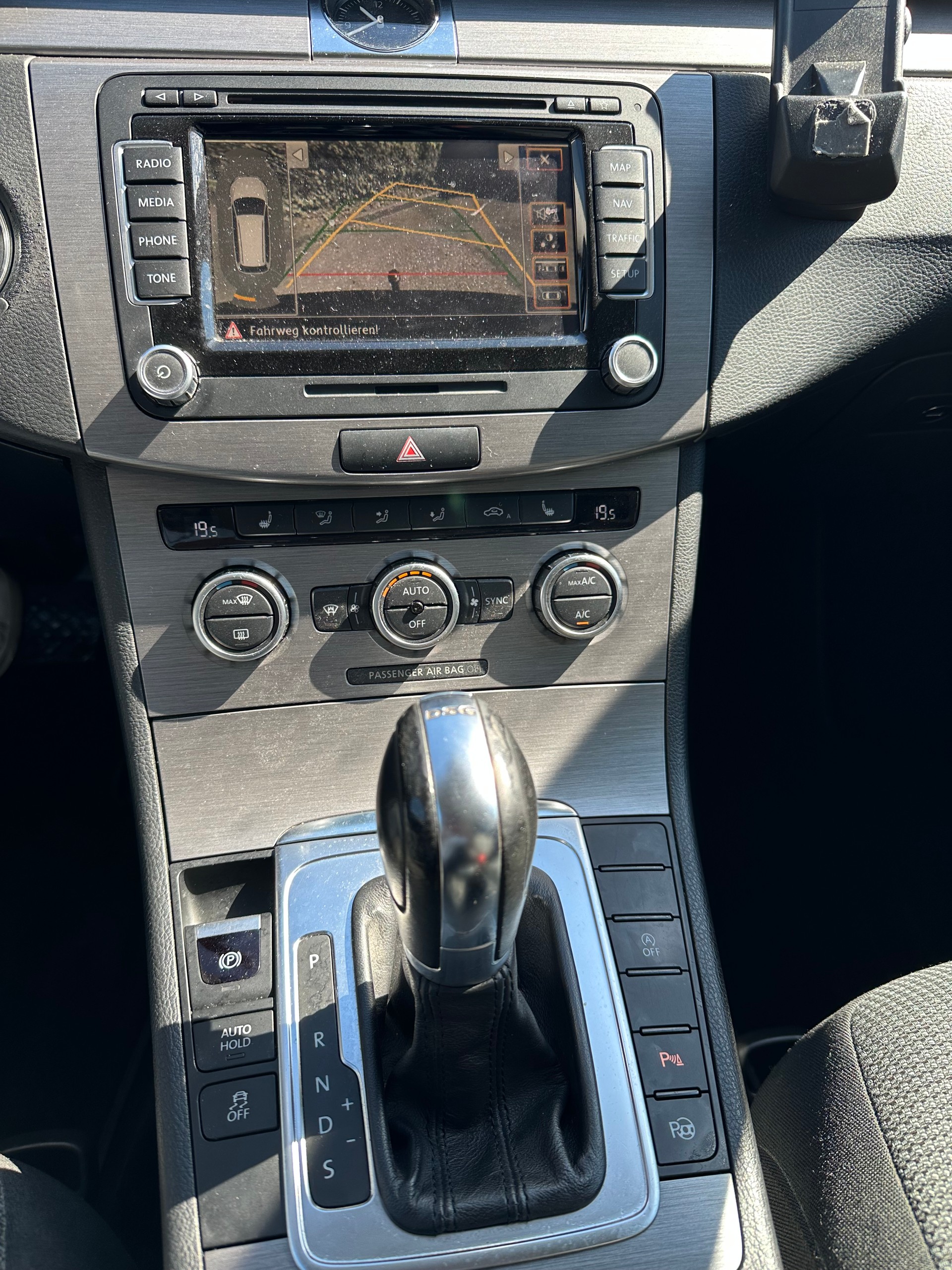 VW Passat Variant 2.0 TDI BMT Comfortline DSG-image-12