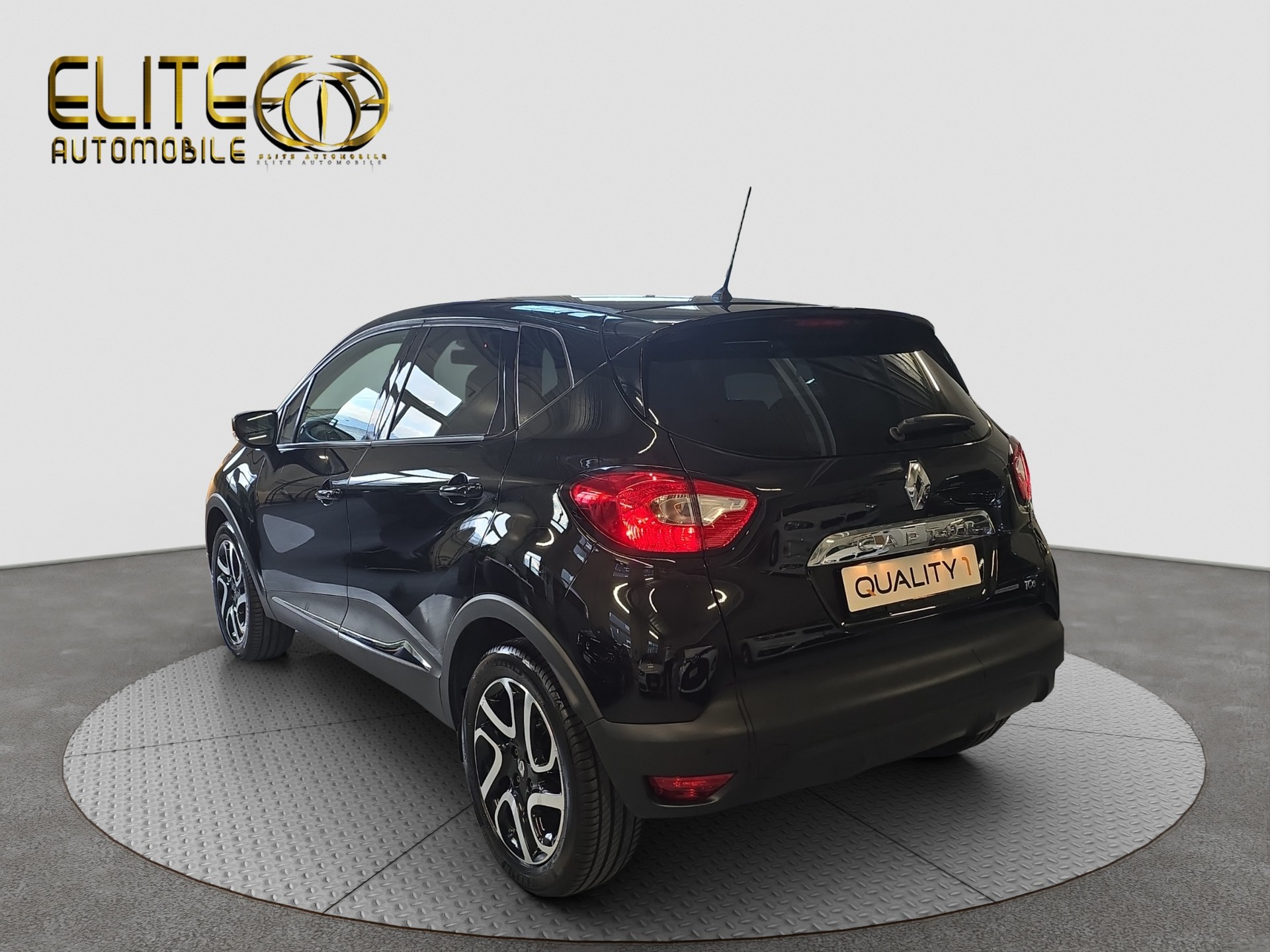 RENAULT Captur 1.2 T 16V Privilège EDC-image-5