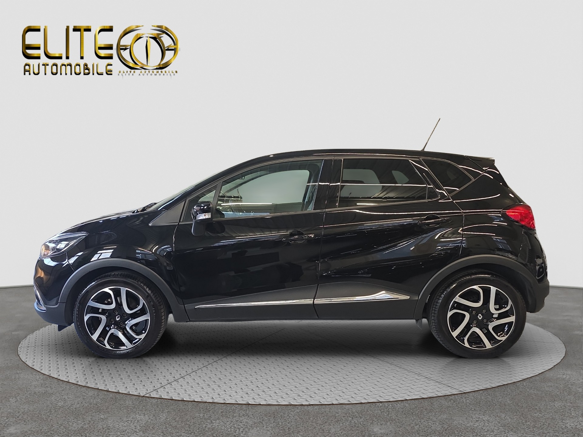 RENAULT Captur 1.2 T 16V Privilège EDC-image-6