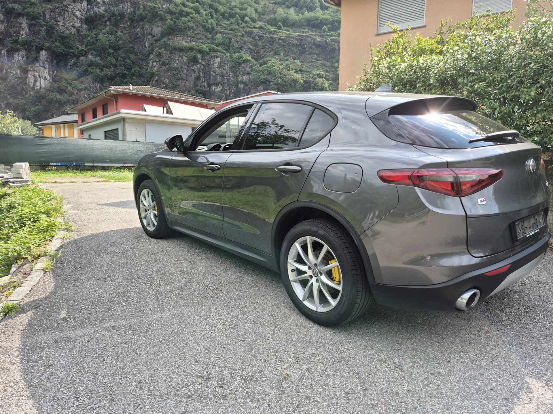 ALFA ROMEO Stelvio 2.2 JTDM Business Automatic Q4-showroom-element-3