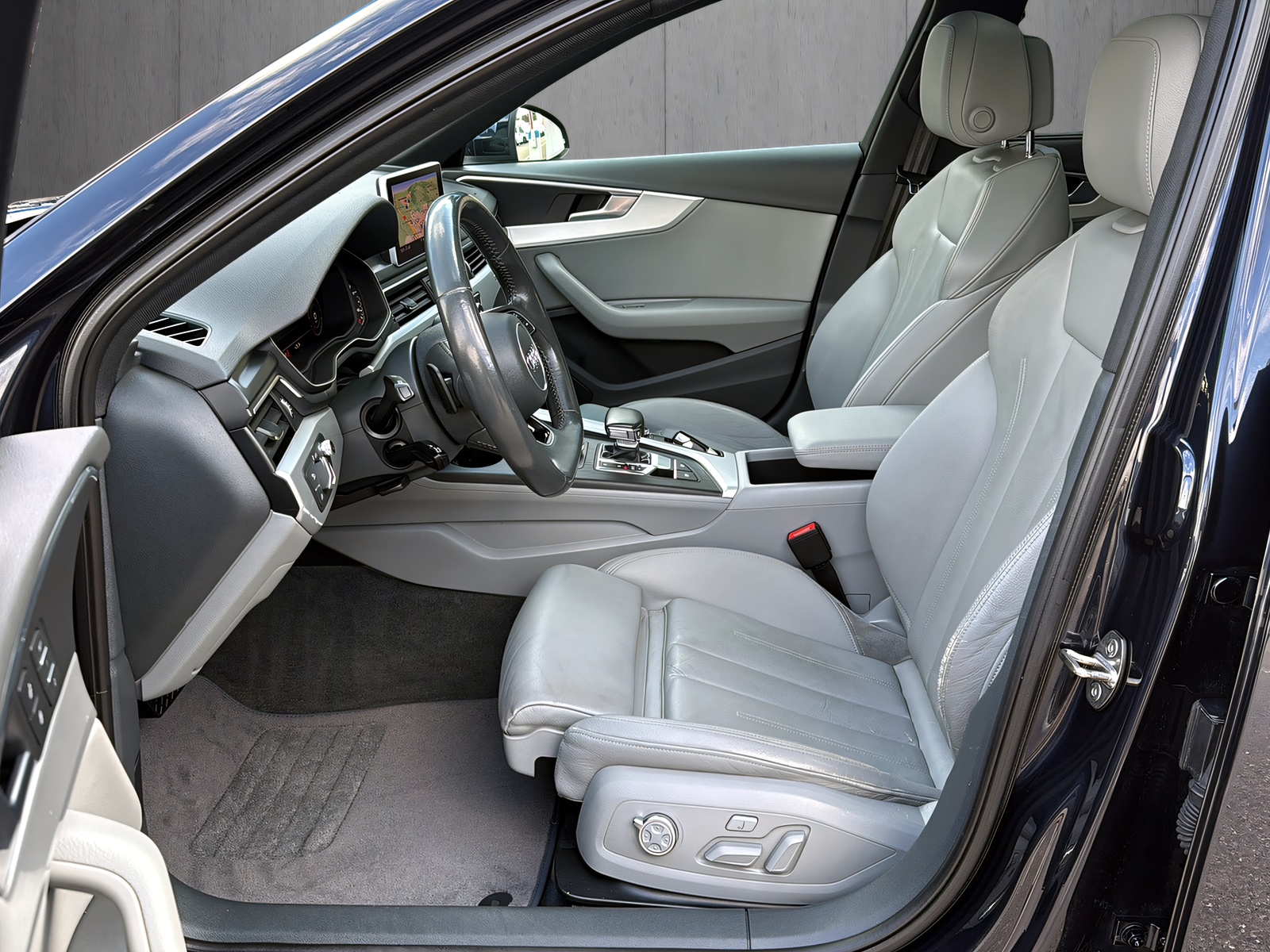 AUDI A4 ALLROAD 3.0 TDI Quattro Tiptronic-image-6