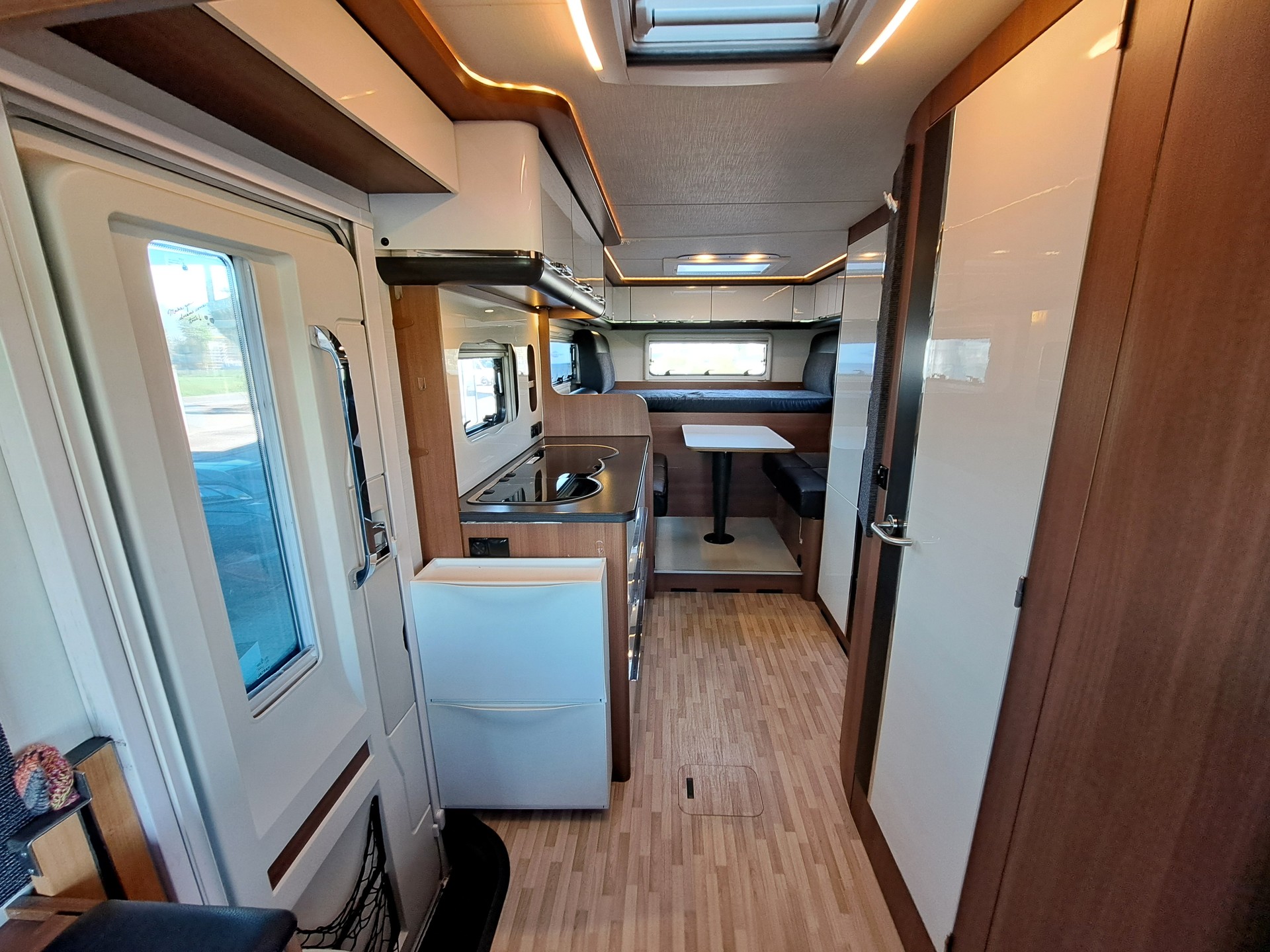 LMC ExplorerI 650-image-7