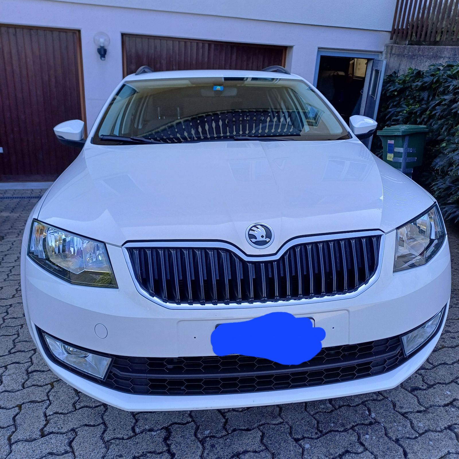 SKODA Combi 1.6 4x4-image-0