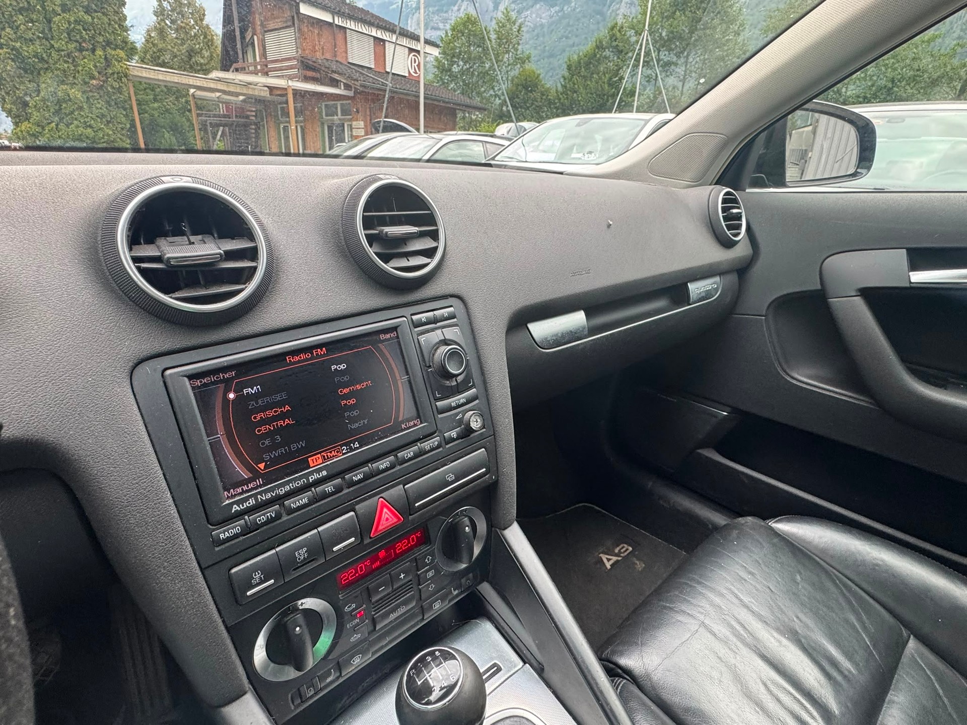 AUDI A3 2.0 Turbo FSI Ambiente quattro-image-1