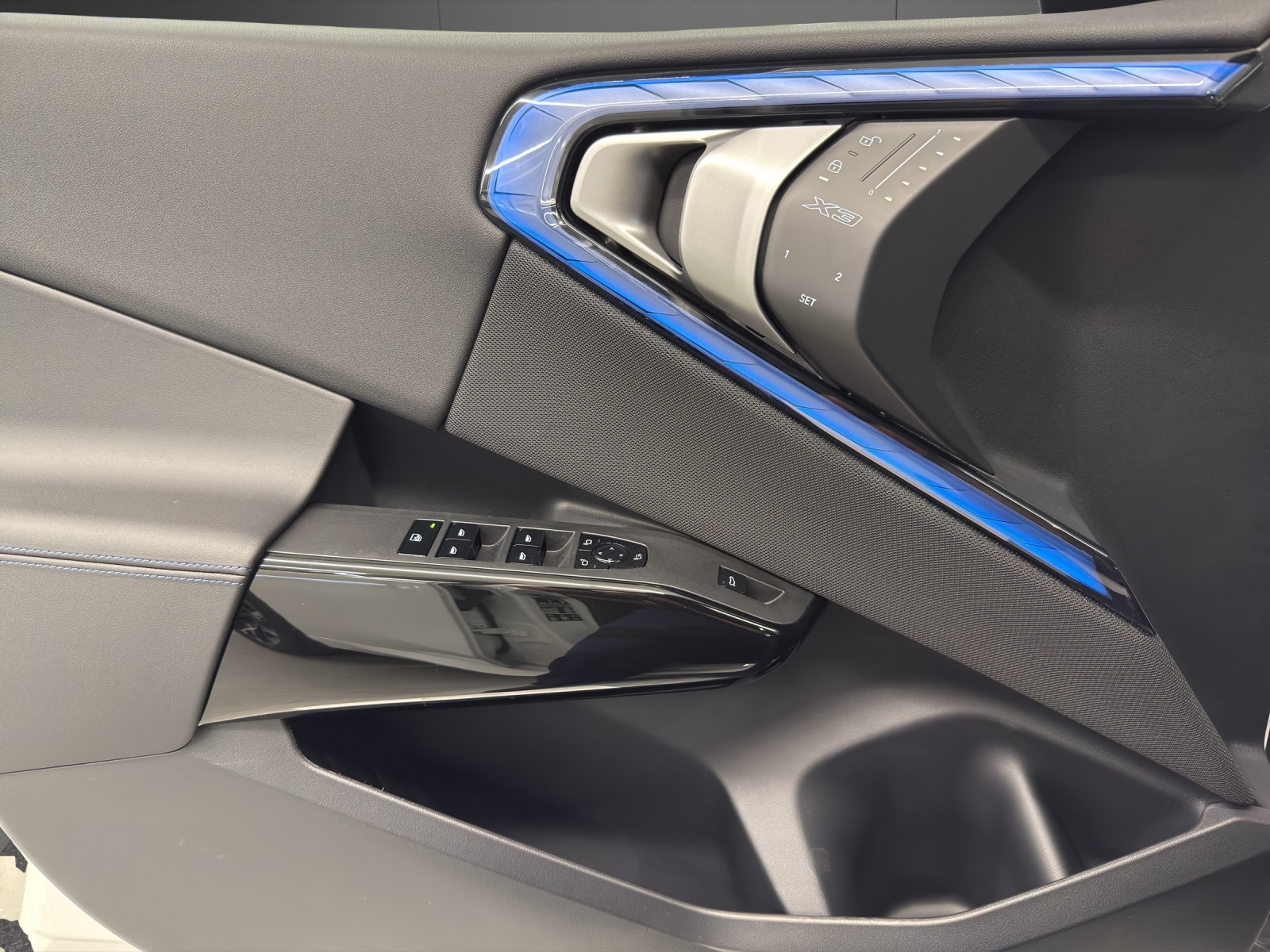 BMW X3 xDrive 20 48V M Sport-image-14