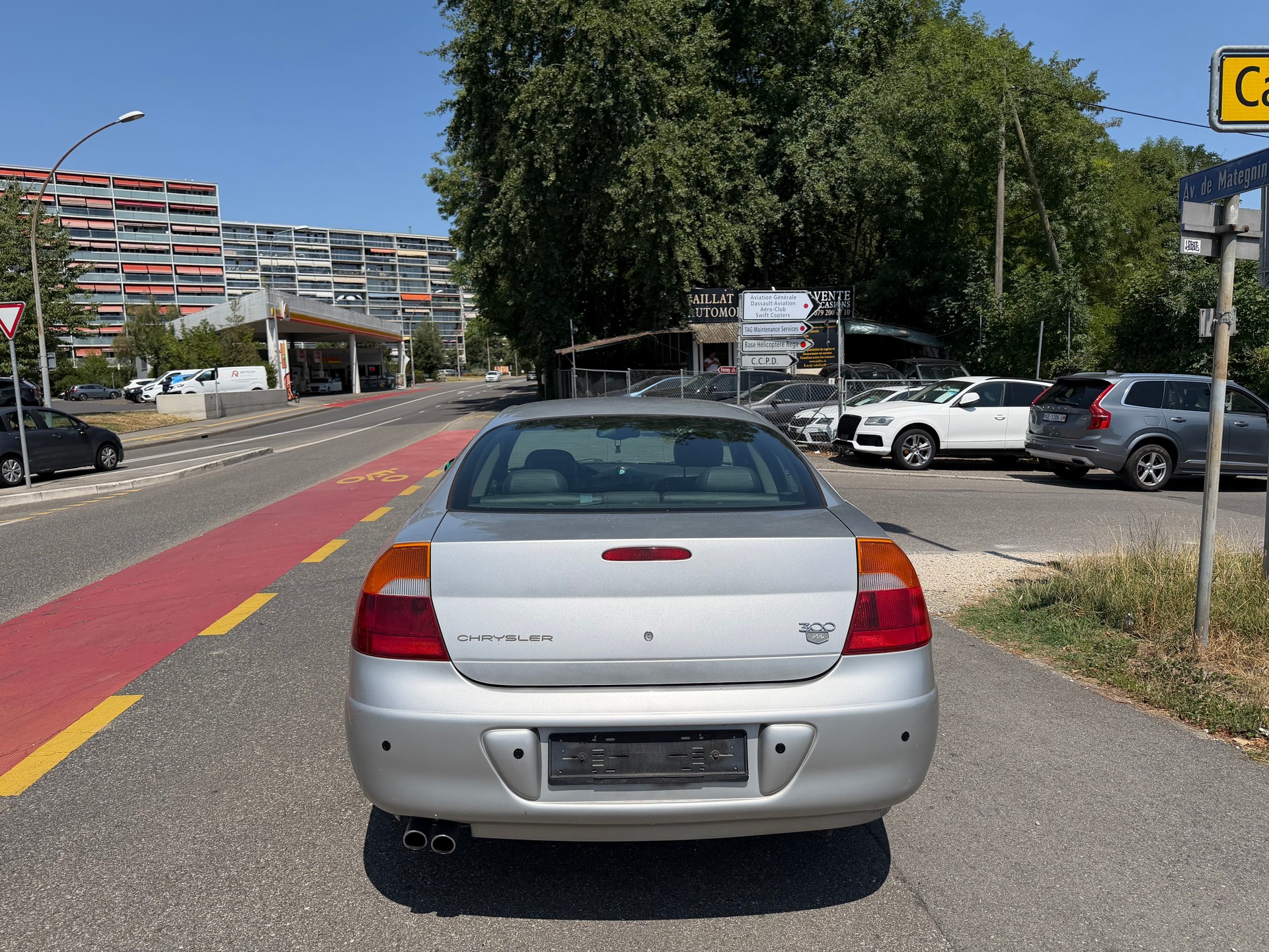 CHRYSLER 300M-image-3