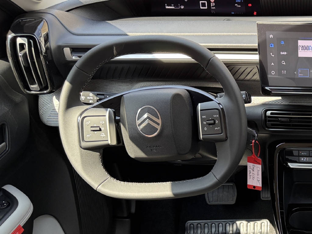 CITROEN C3 1.2 Hybrid Max-image-8