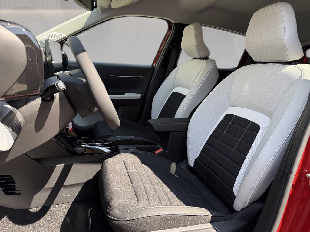 CITROEN C3 1.2 Hybrid Max-image-5