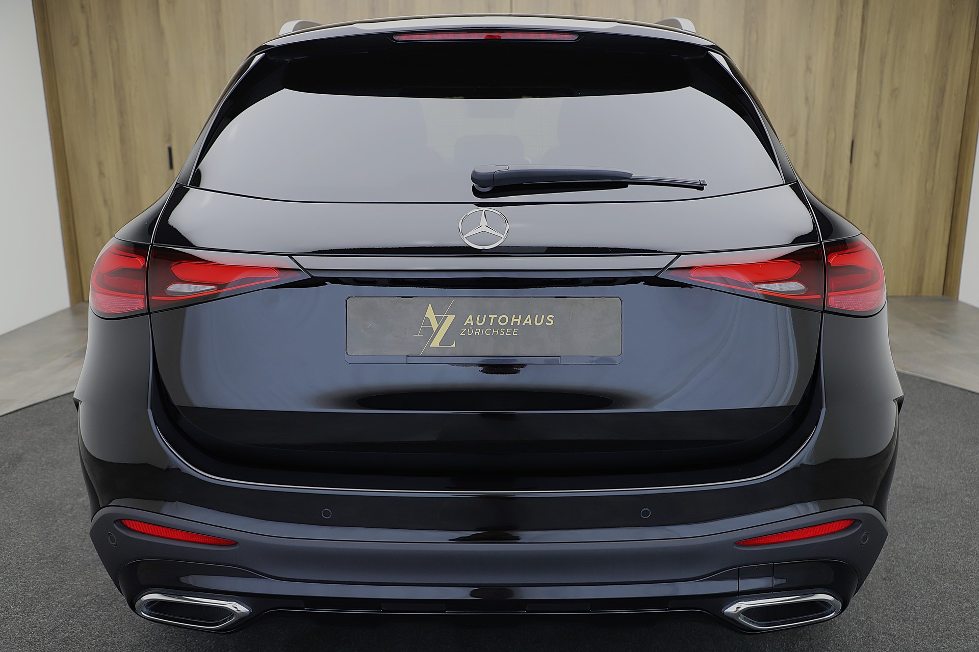 MERCEDES-BENZ GLC 300 d 4Matic 9G-Tronic AMG Line Premium und Night Paket-image-3