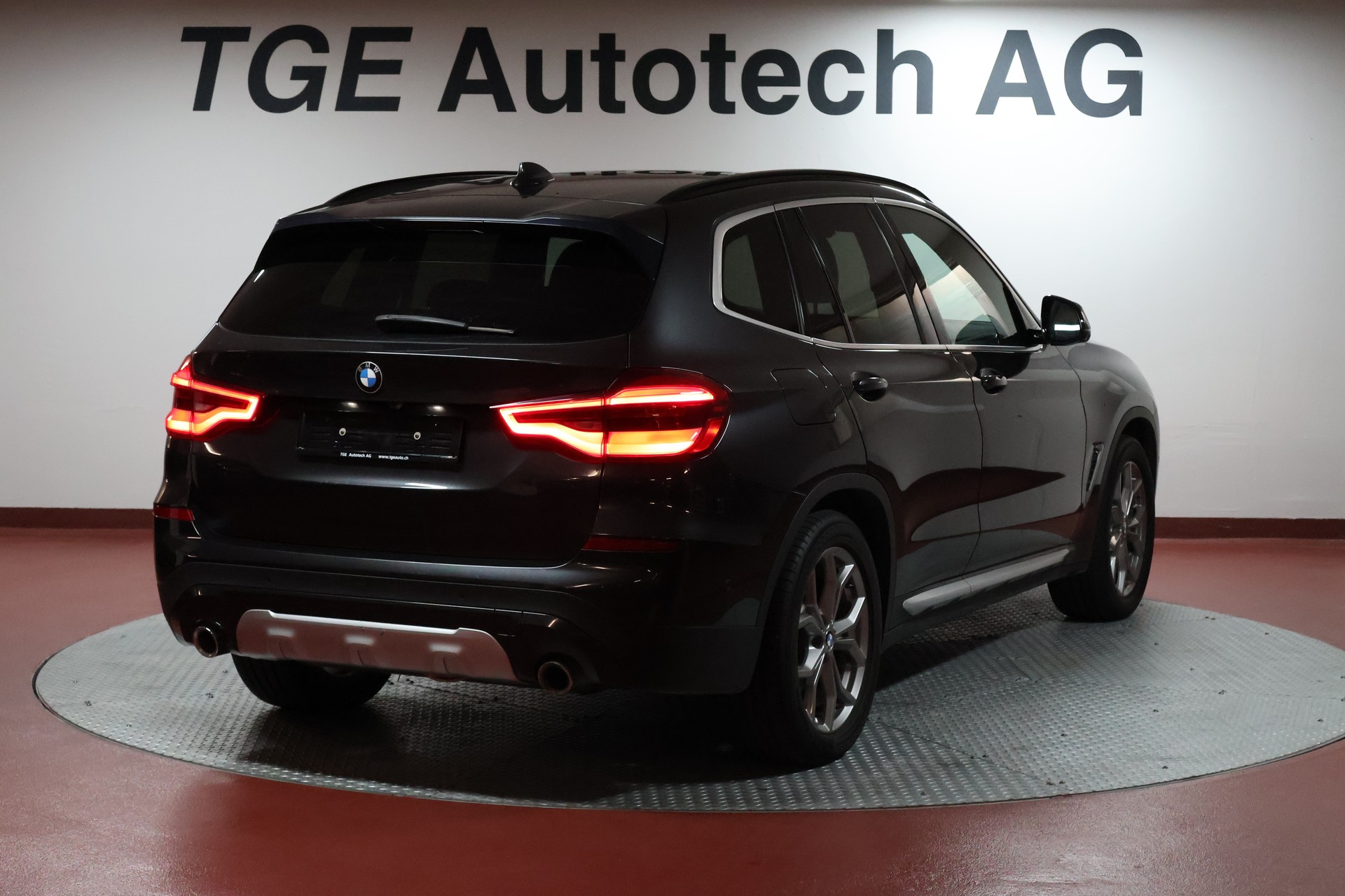 BMW X3 xDrive 30e xLine-image-16