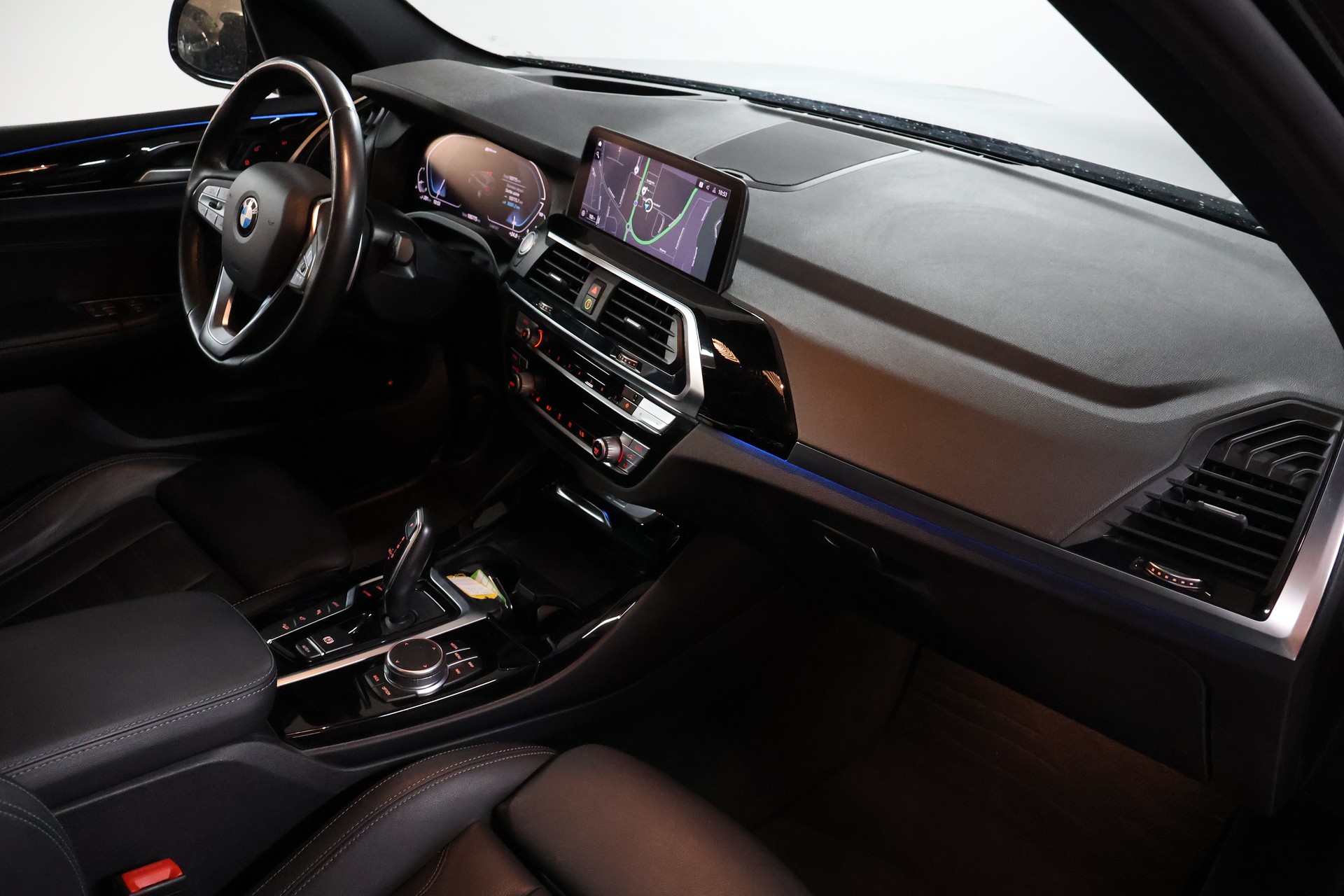 BMW X3 xDrive 30e xLine-image-12