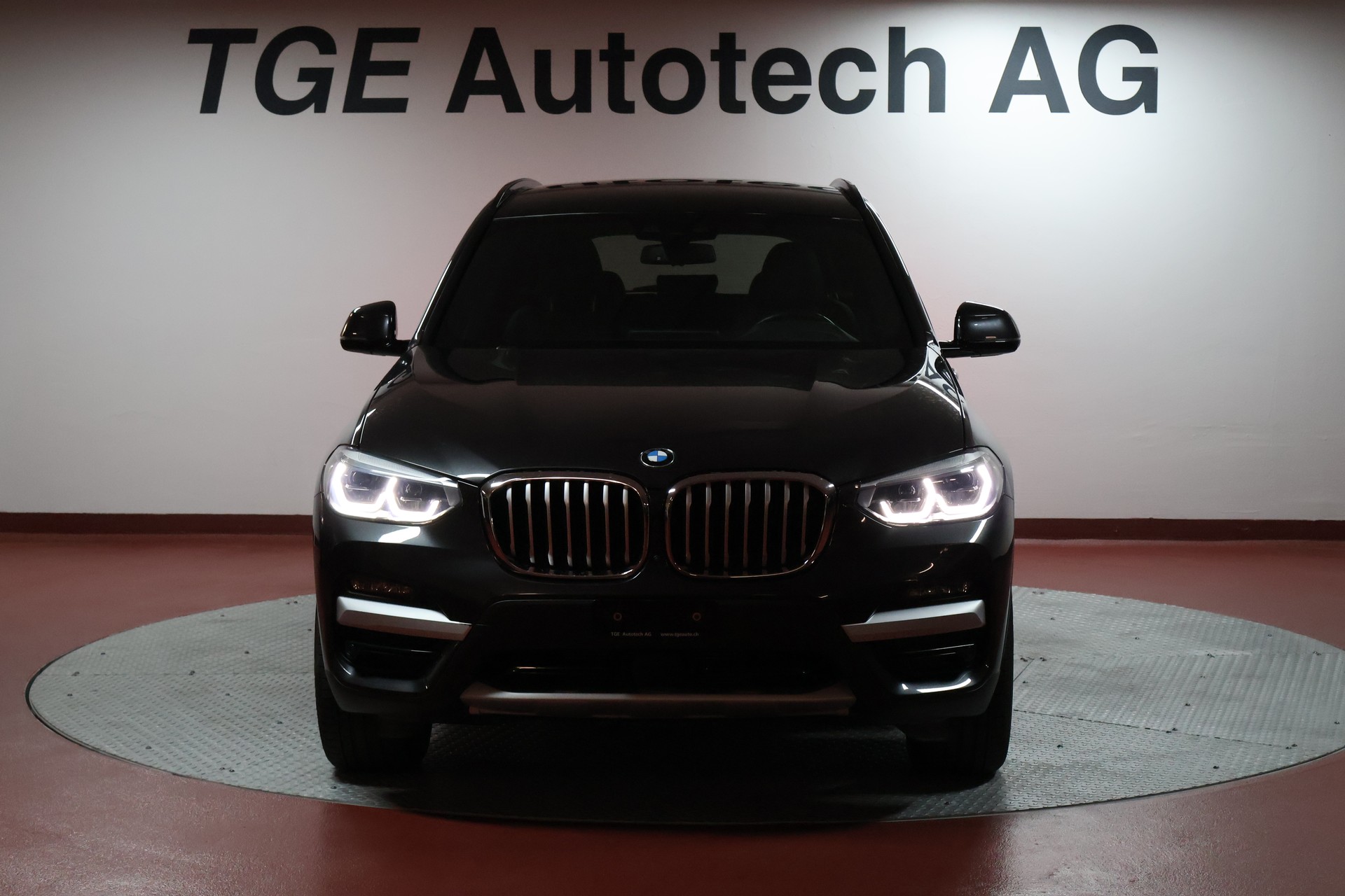 BMW X3 xDrive 30e xLine-image-1