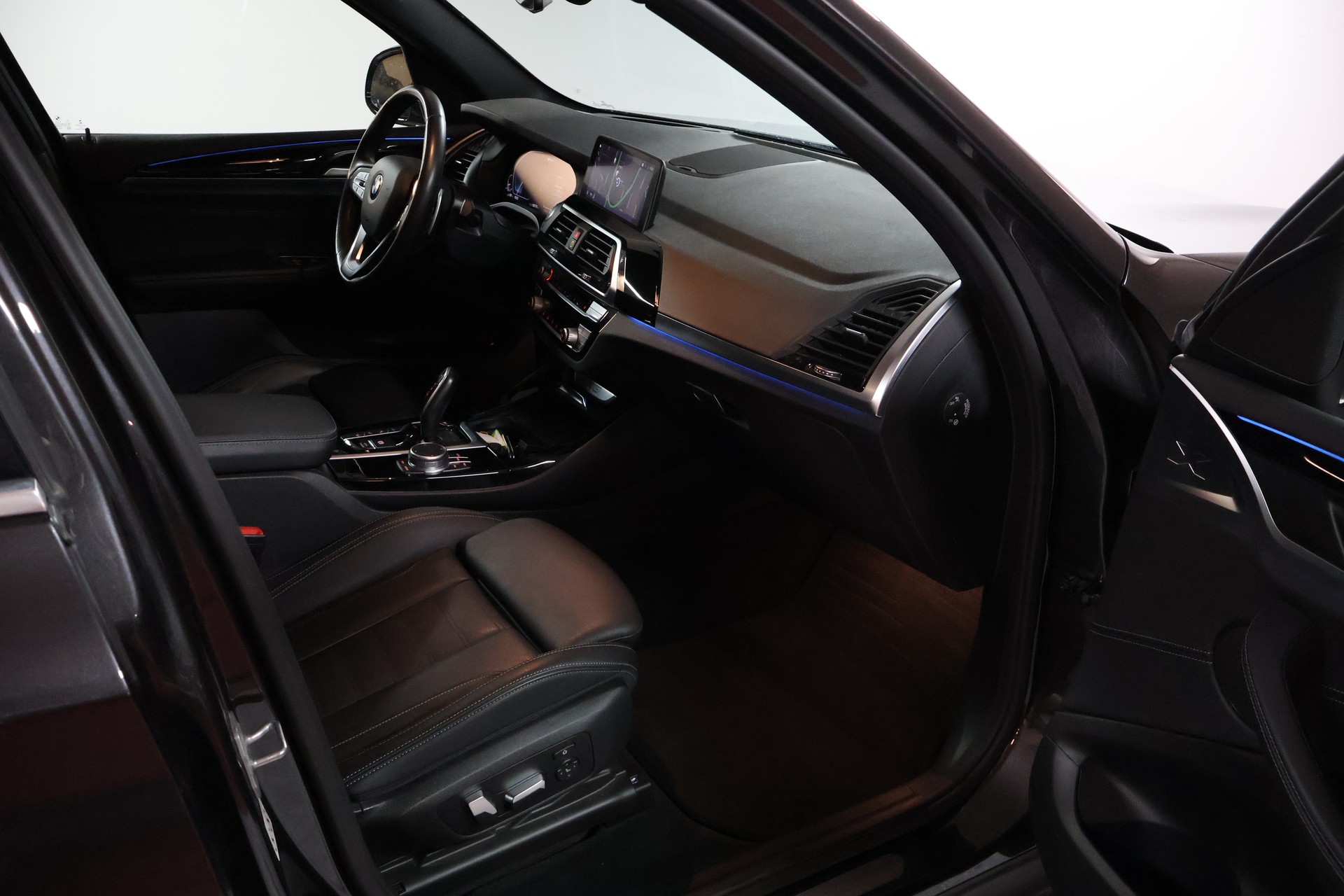BMW X3 xDrive 30e xLine-image-11