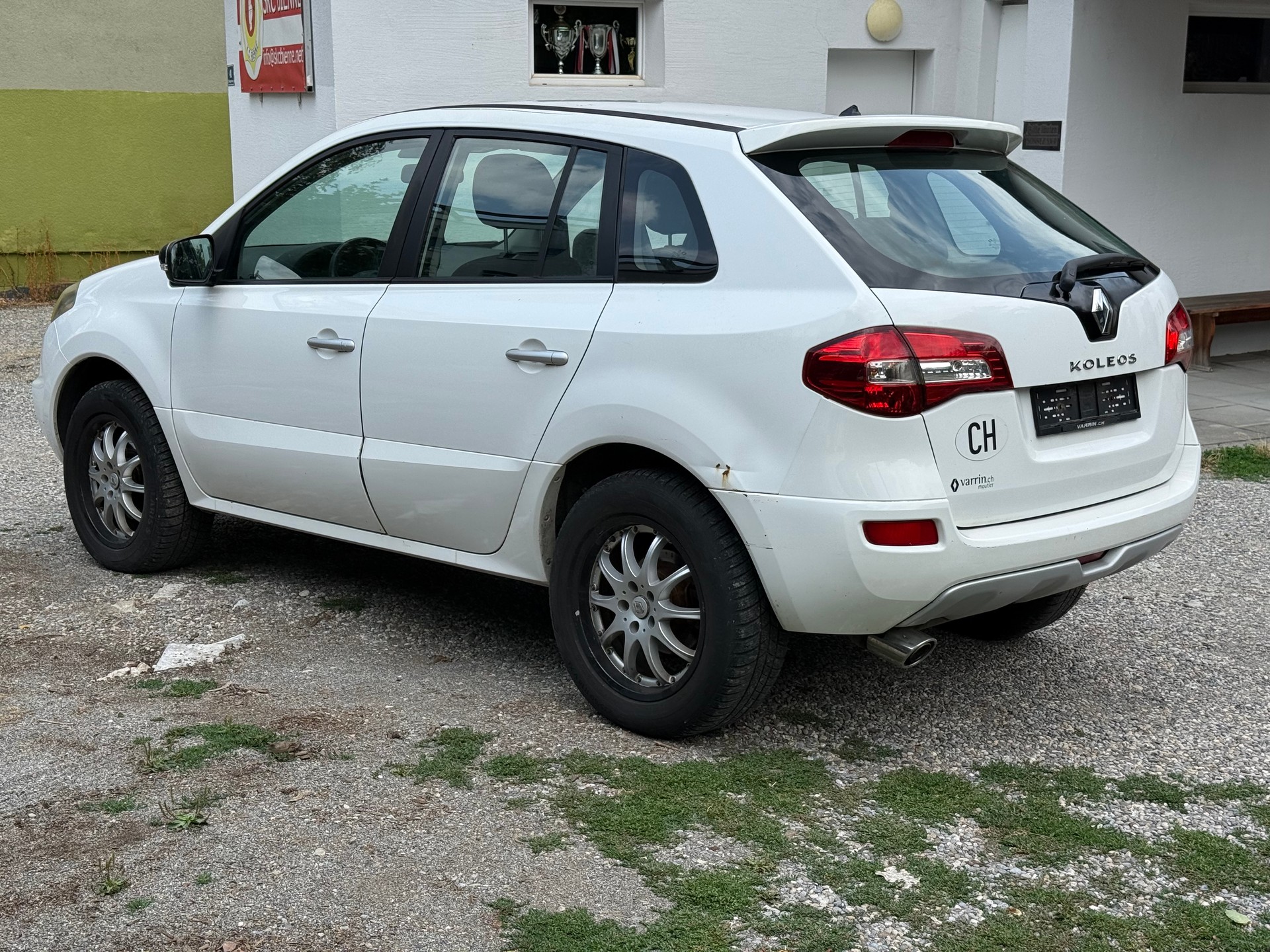RENAULT Koleos 2.5 Expression 4x4-image-4