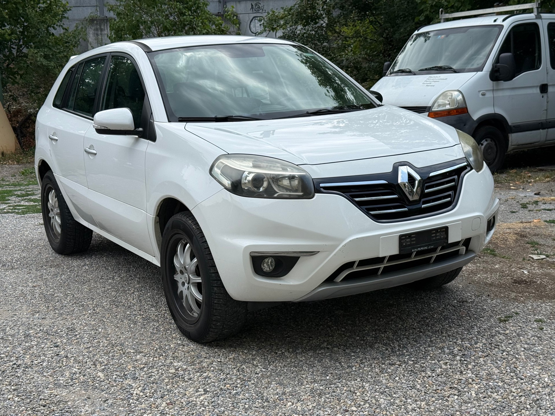 RENAULT Koleos 2.5 Expression 4x4-image-1