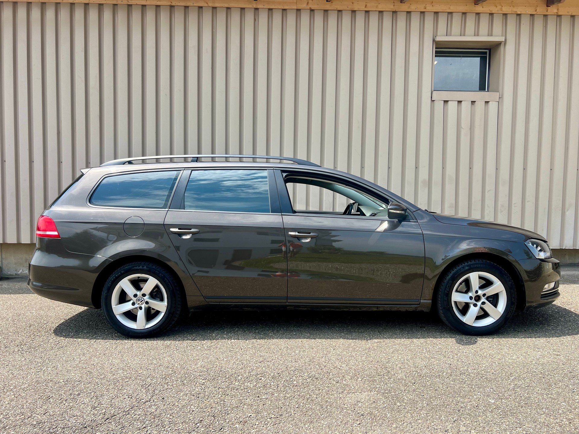 VW Passat Variant 2.0 TDI BMT Comfortline 4M-image-6