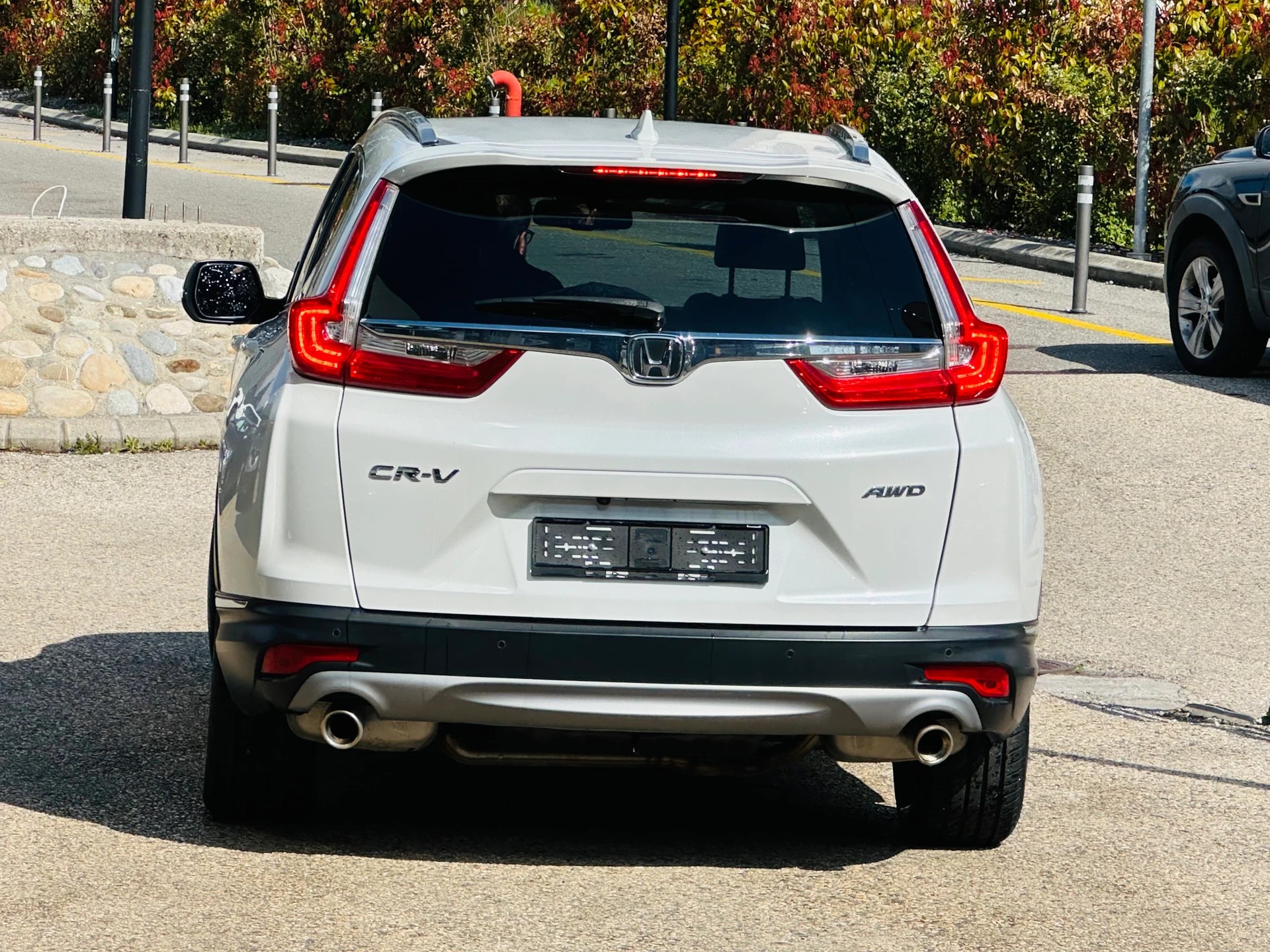 HONDA CR-V 1.5 i-VTEC Executive 4WD-image-10