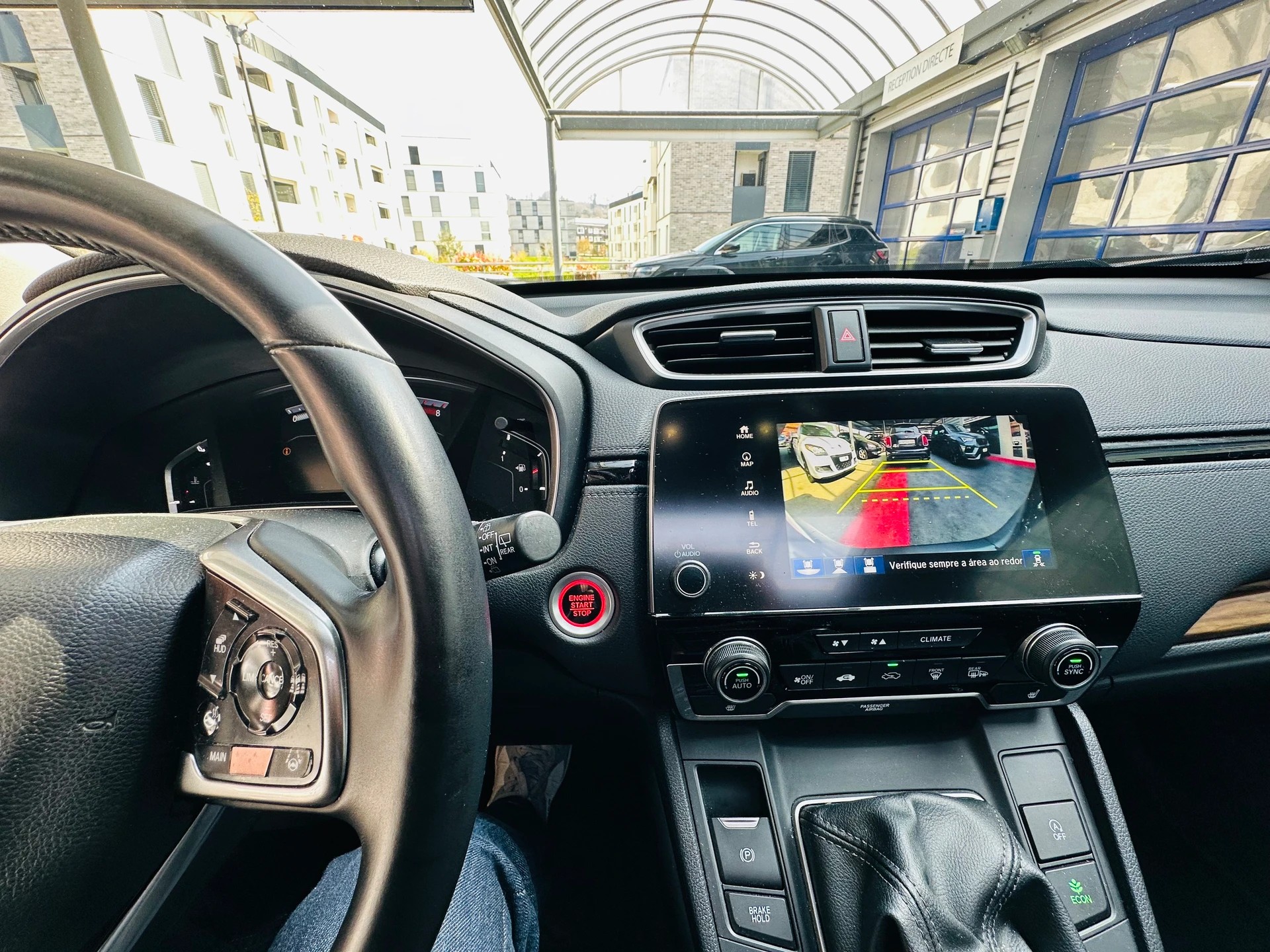 HONDA CR-V 1.5 i-VTEC Executive 4WD-image-16