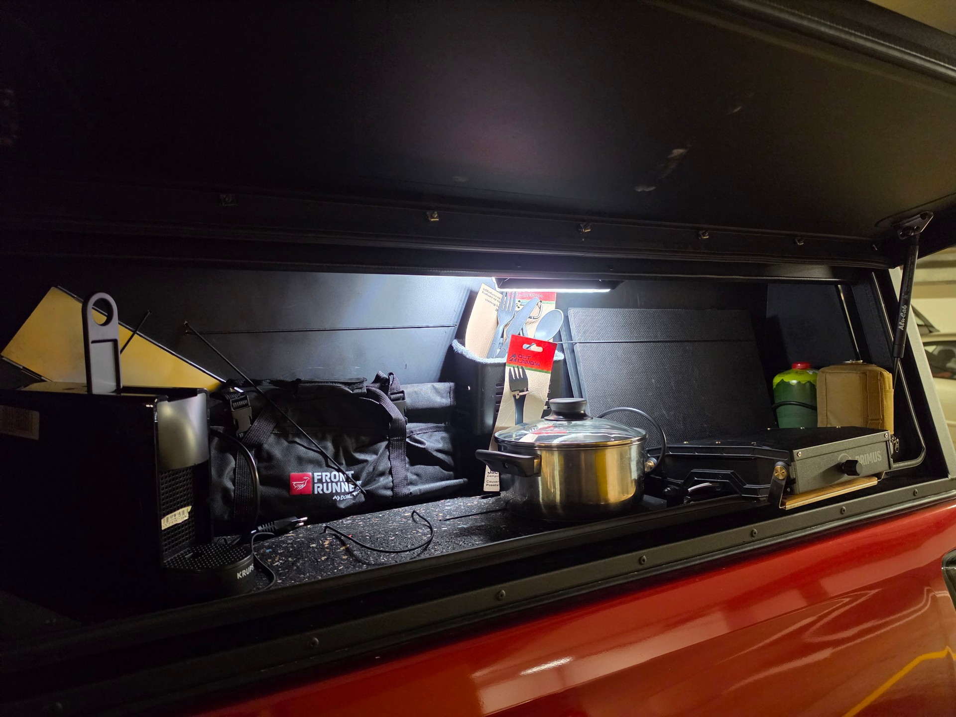 ISUZU 1.9 DDi N60 Nitro Sport 4x4-image-6