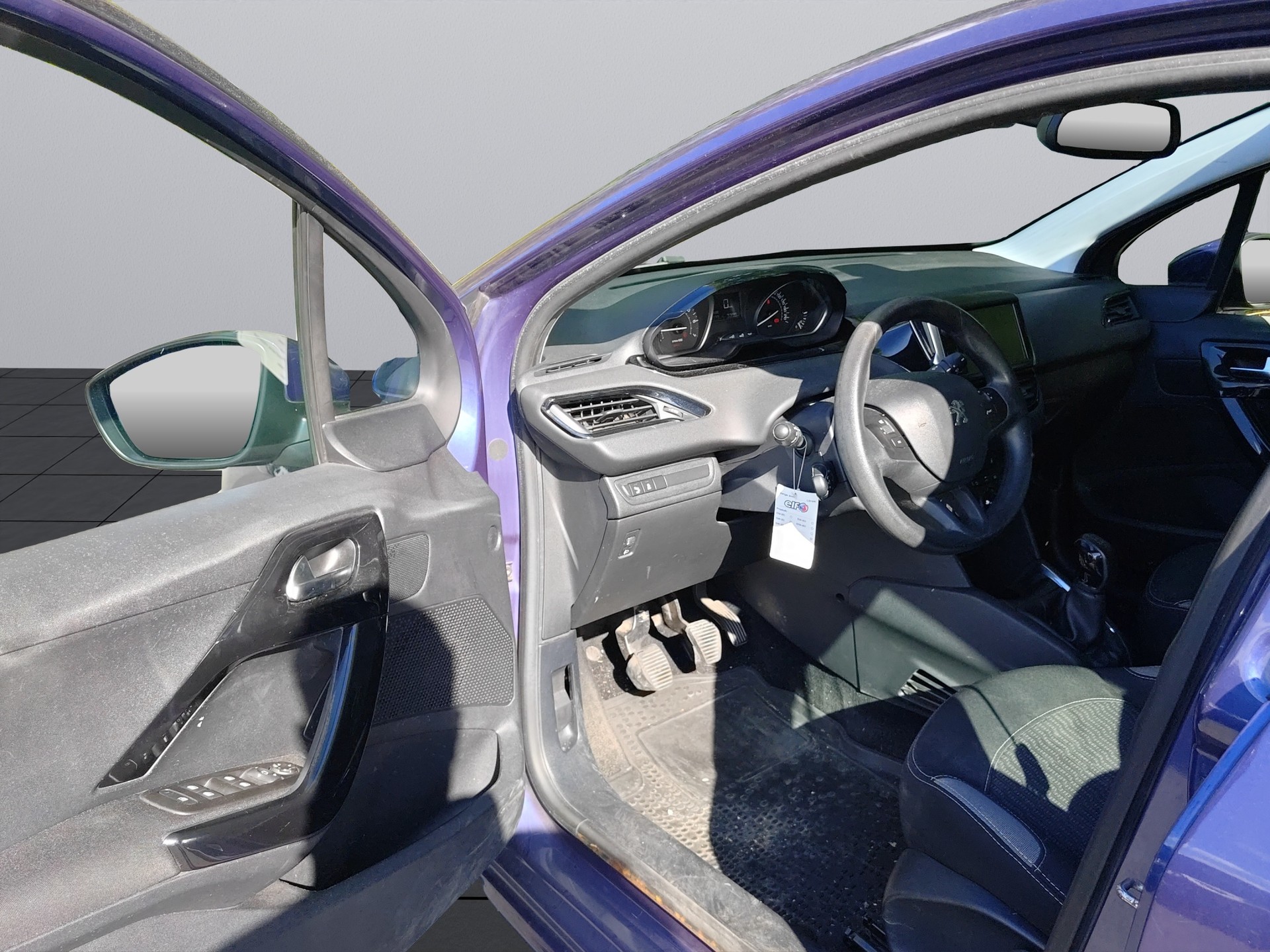PEUGEOT 208 1.2 VTI Access-image-12