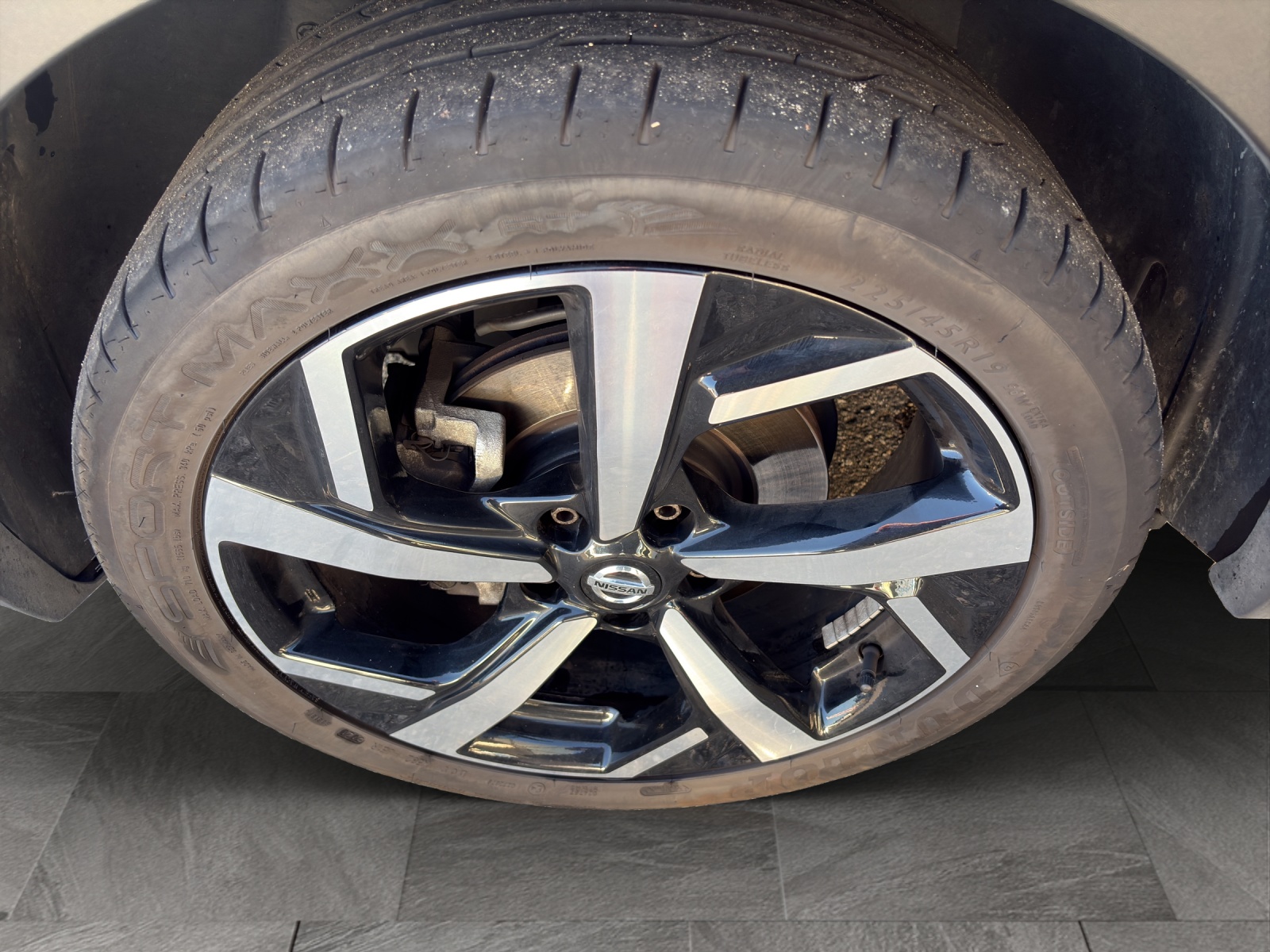 NISSAN Qashqai 1.3 DIG-T 158 Akari-image-8