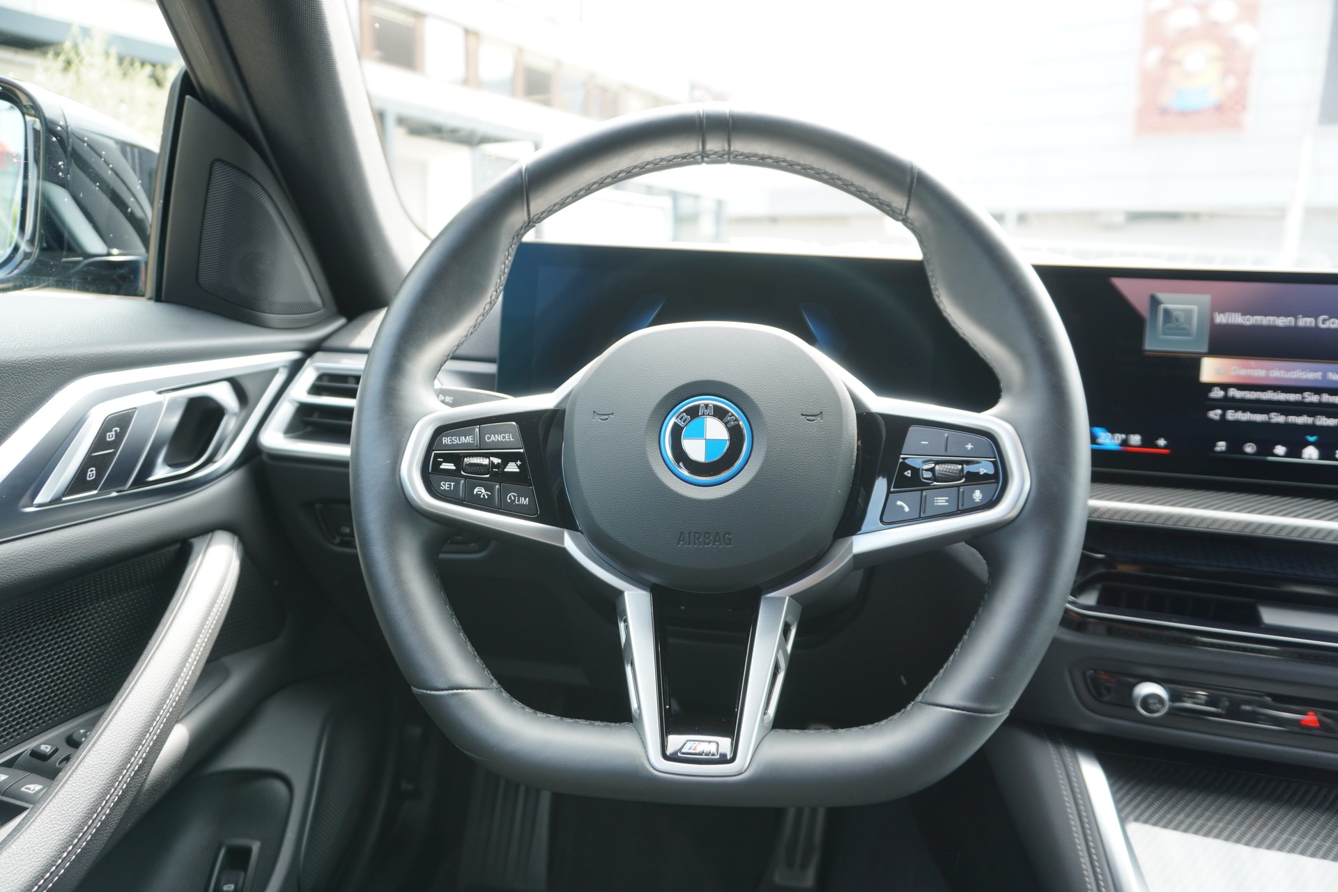 BMW i4 eDrive 40 M Sport-image-17