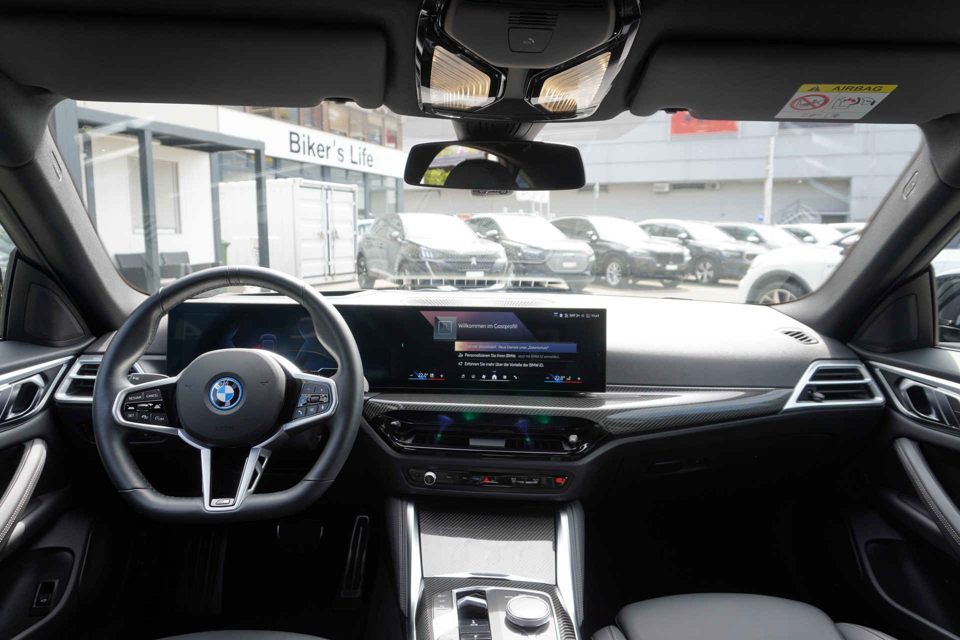 BMW i4 eDrive 40 M Sport-image-16