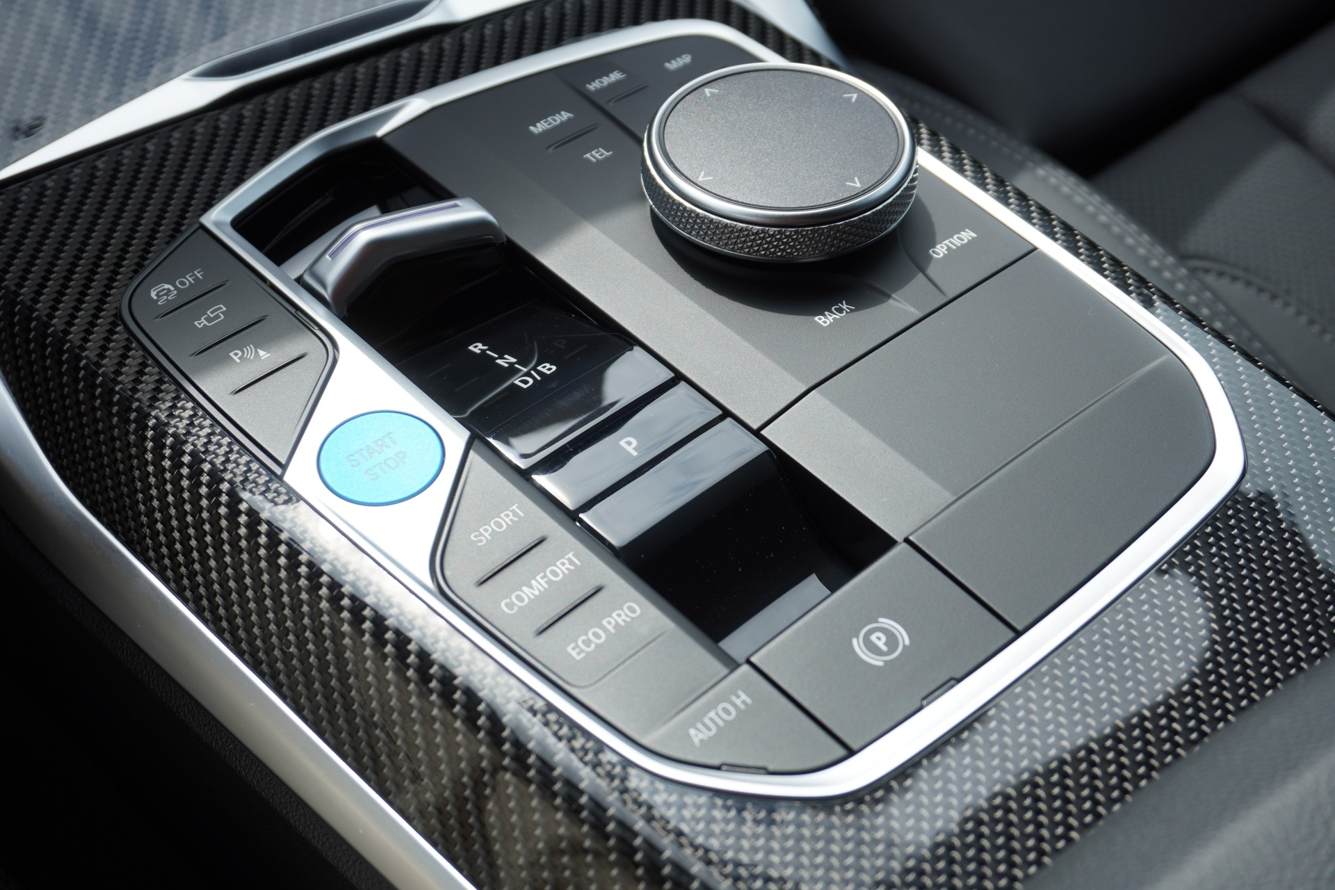 BMW i4 eDrive 40 M Sport-image-18
