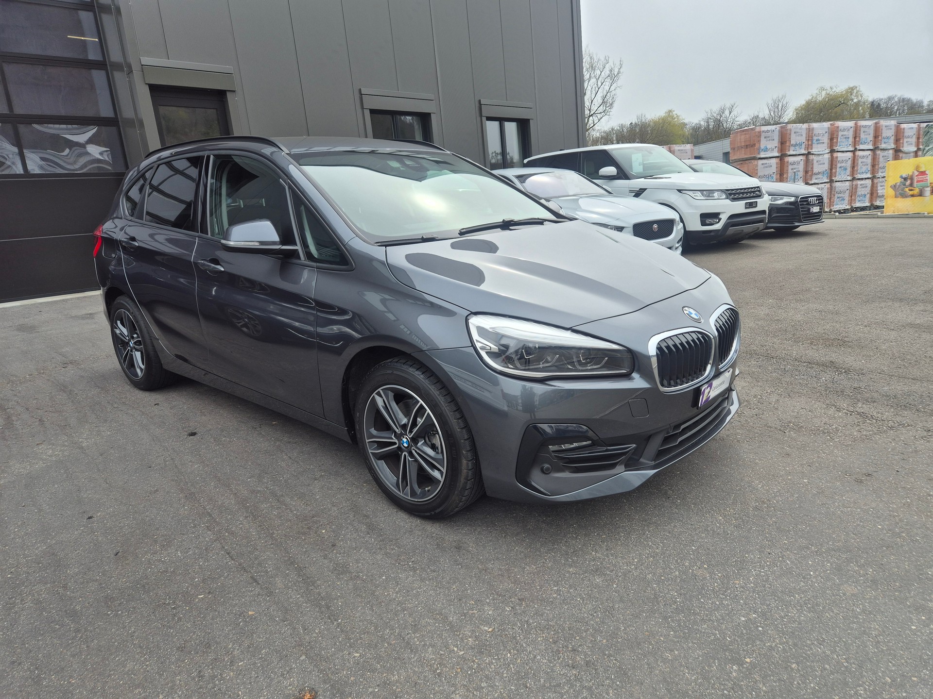 BMW 218d xDrive Active Tourer Steptronic Fleet Edition-image-0