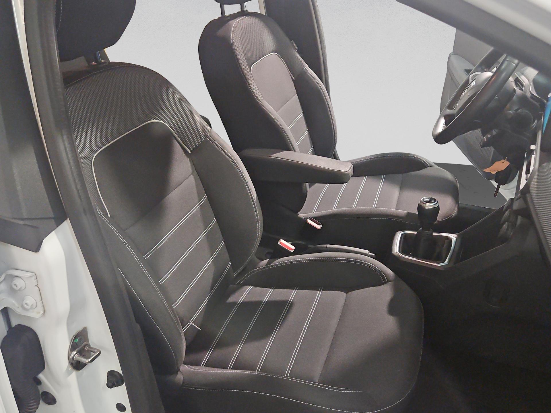 DACIA Jogger TCe 110 Comfort-image-15