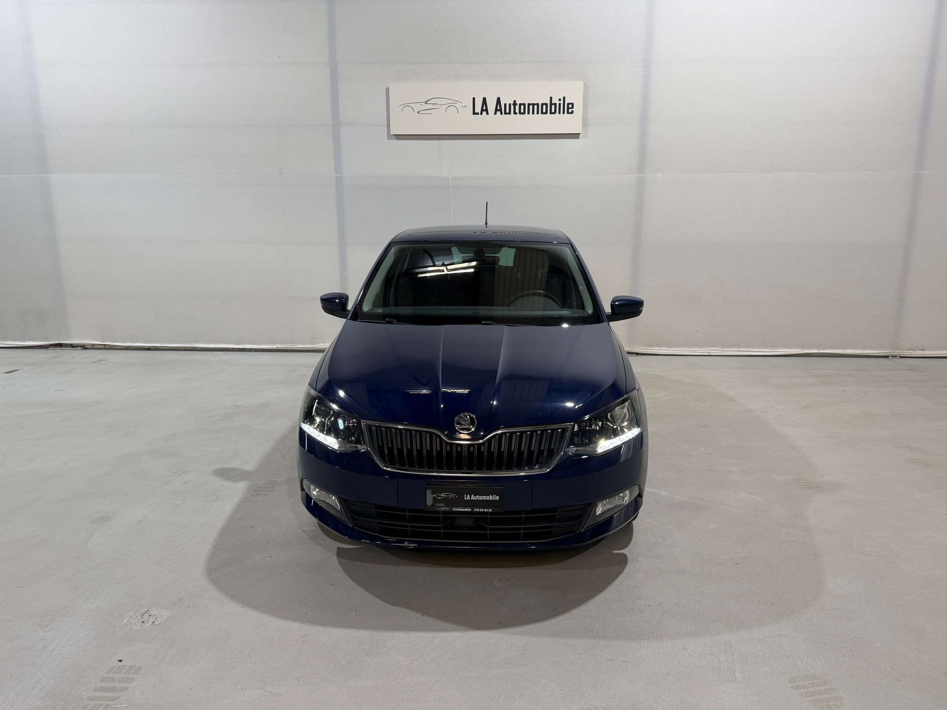 SKODA Fabia 1.0 TSI Ambition-image-3