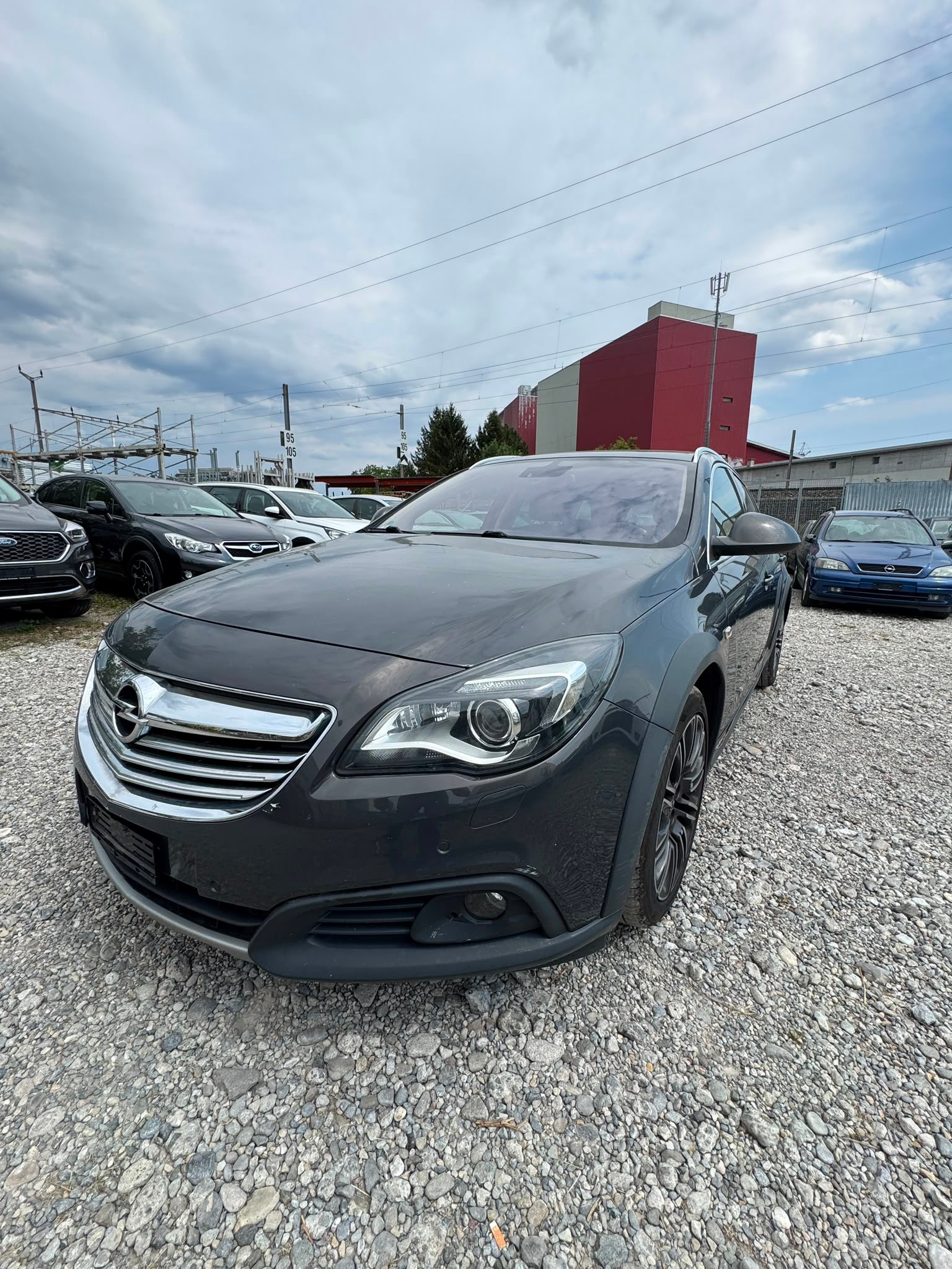 OPEL Insignia Sports Tourer 2.0 CDTI Edition 4WD-image-3