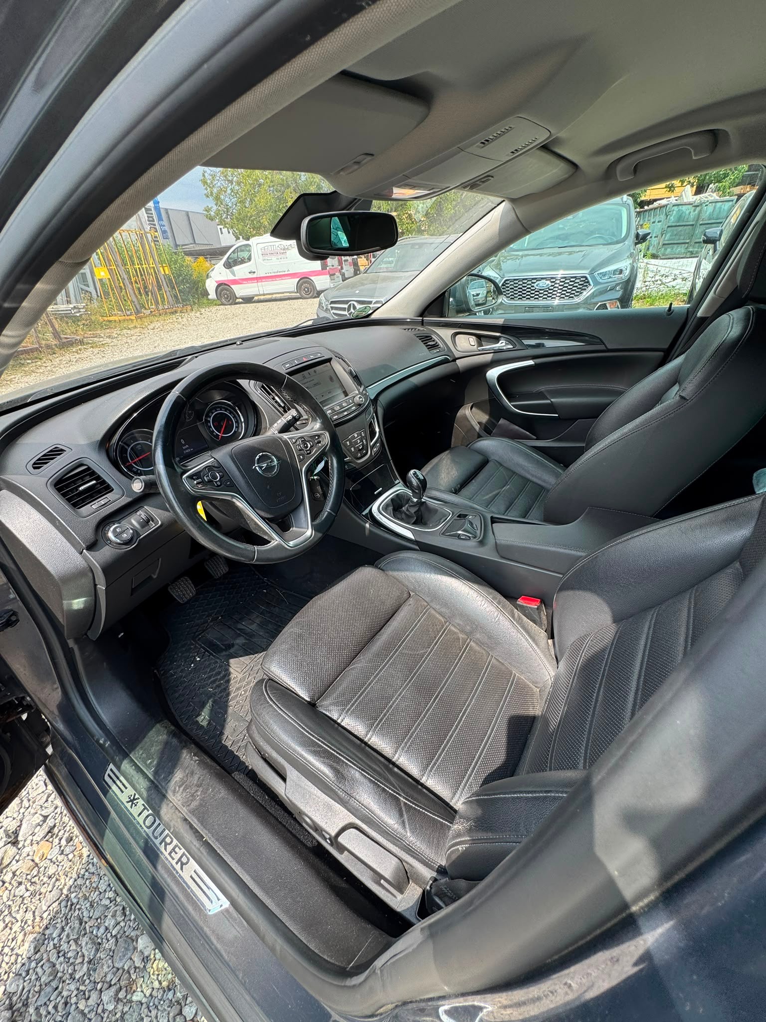 OPEL Insignia Sports Tourer 2.0 CDTI Edition 4WD-image-8